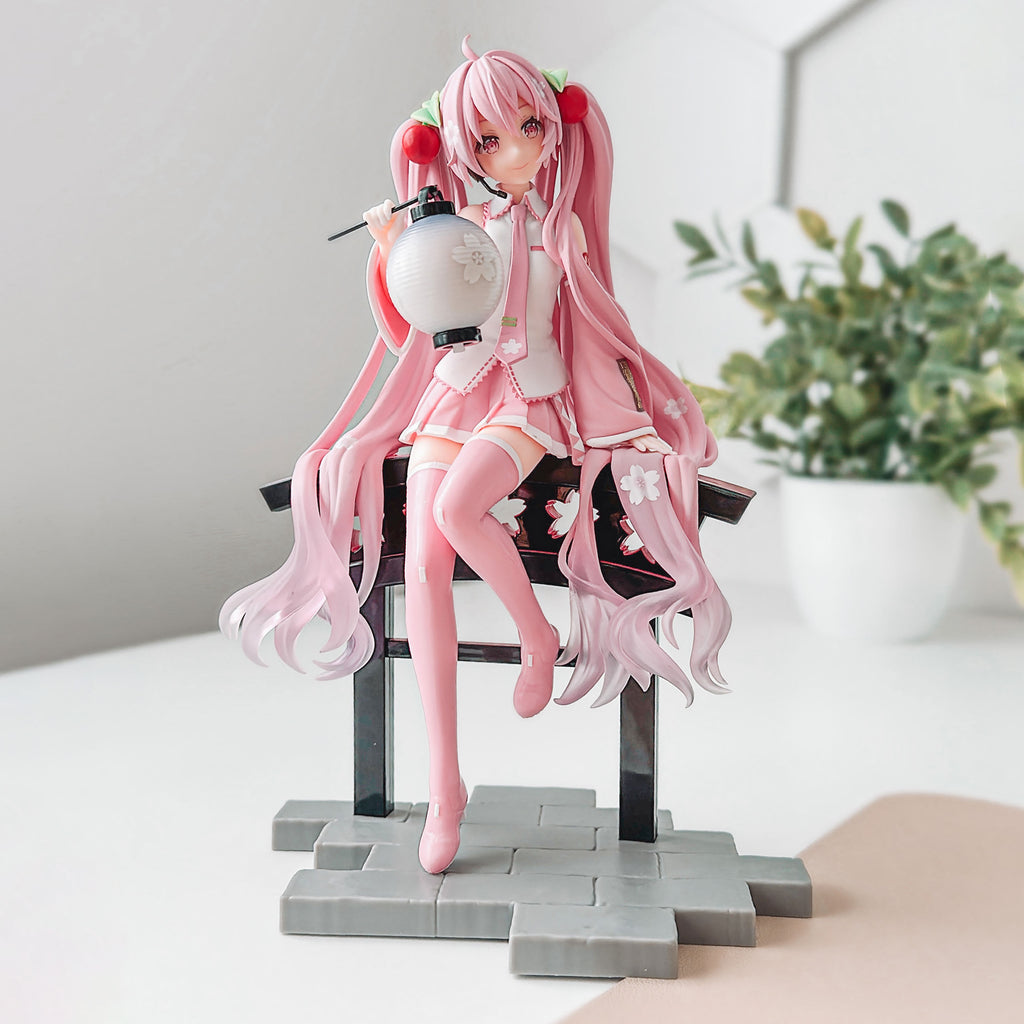 Produktbild Hatsune Miku - Sakura Lantern Figur mit Leuchtfunktion