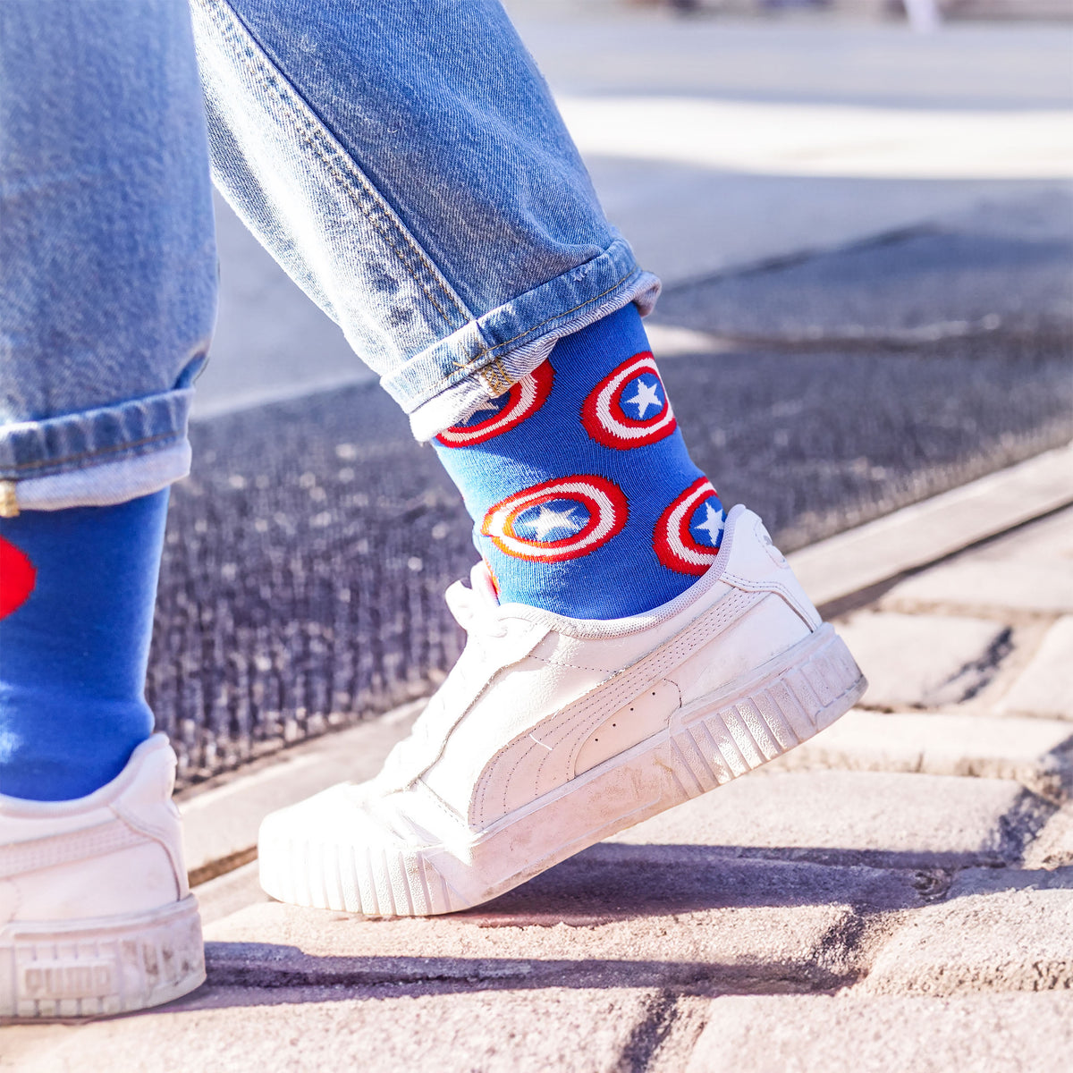 Produktbild Captain America - Shield Logo Socken 2er Set blau