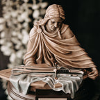 Produktbild Der Herr der Ringe - Narsils gebrochene Klinge mit Statue 1:5