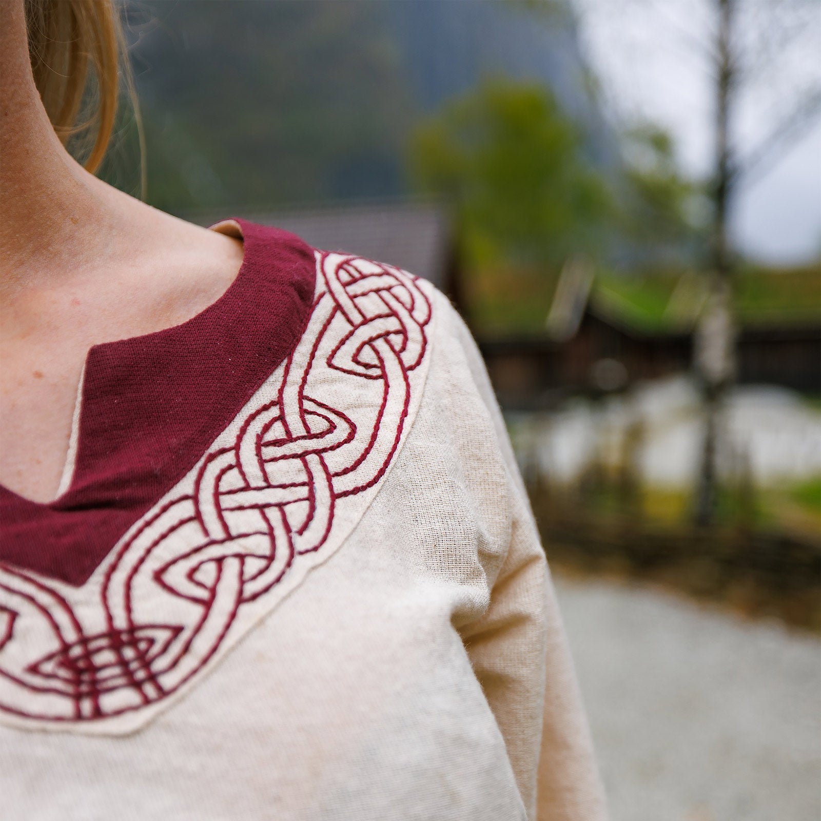 Produktbild Wikinger Kleid Lagertha beige-rot