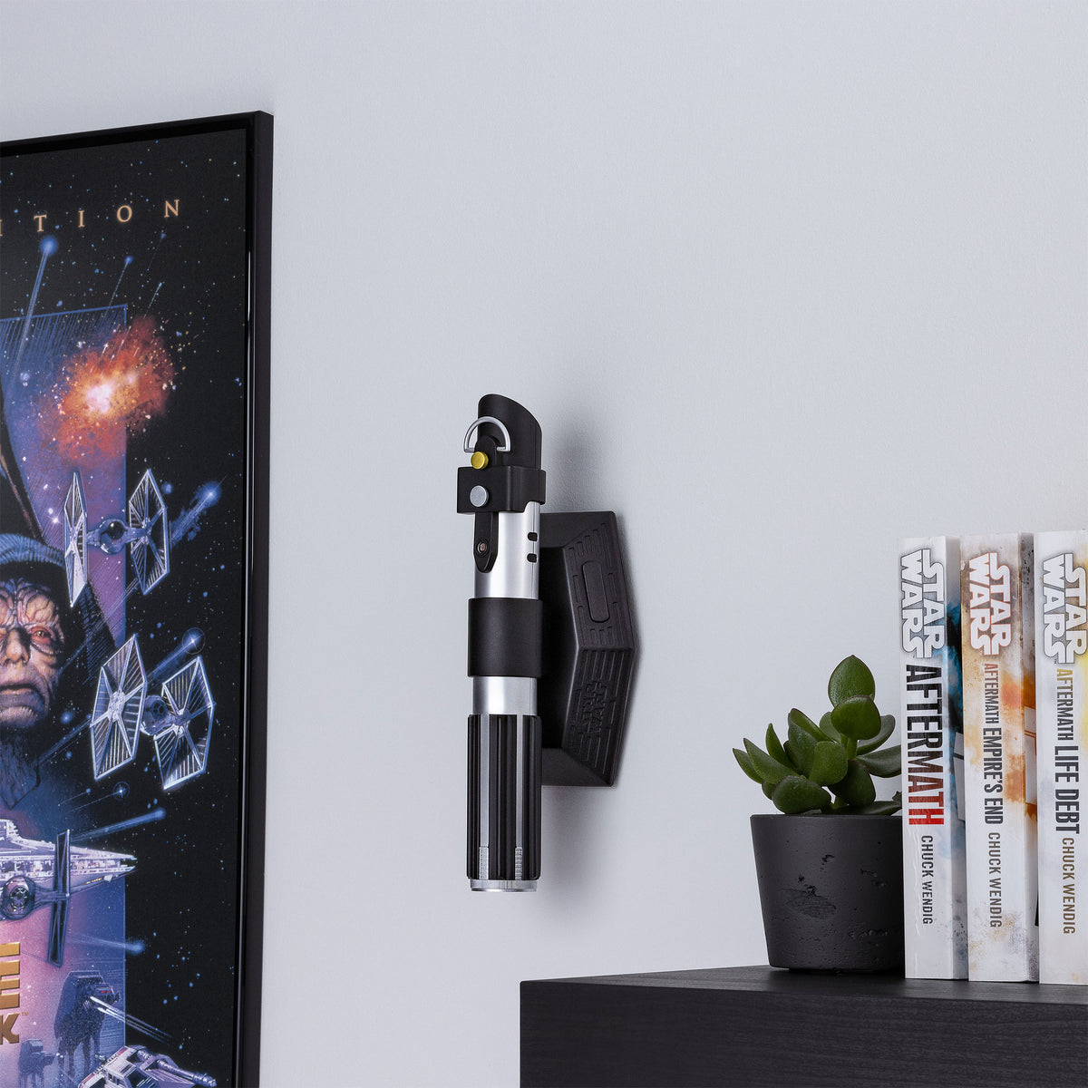 Produktbild Star Wars - Lichtschwert LED Wandlampe mit Sound