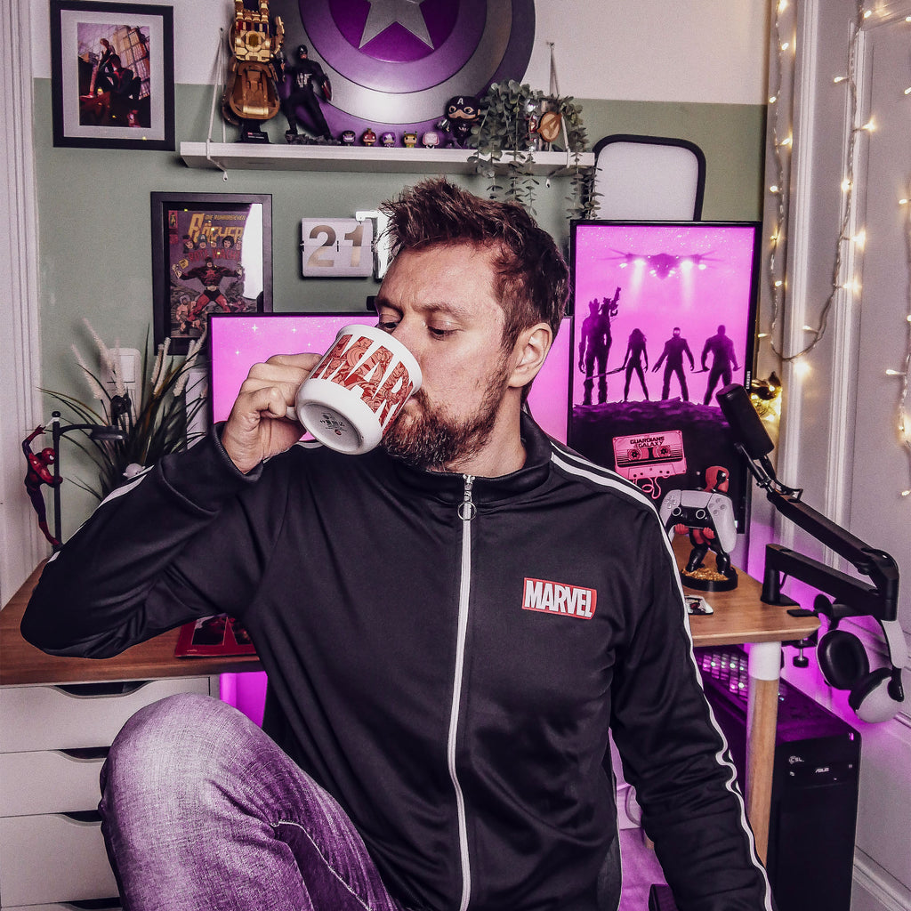 Produktbild Marvel - Logo Trainingsjacke schwarz