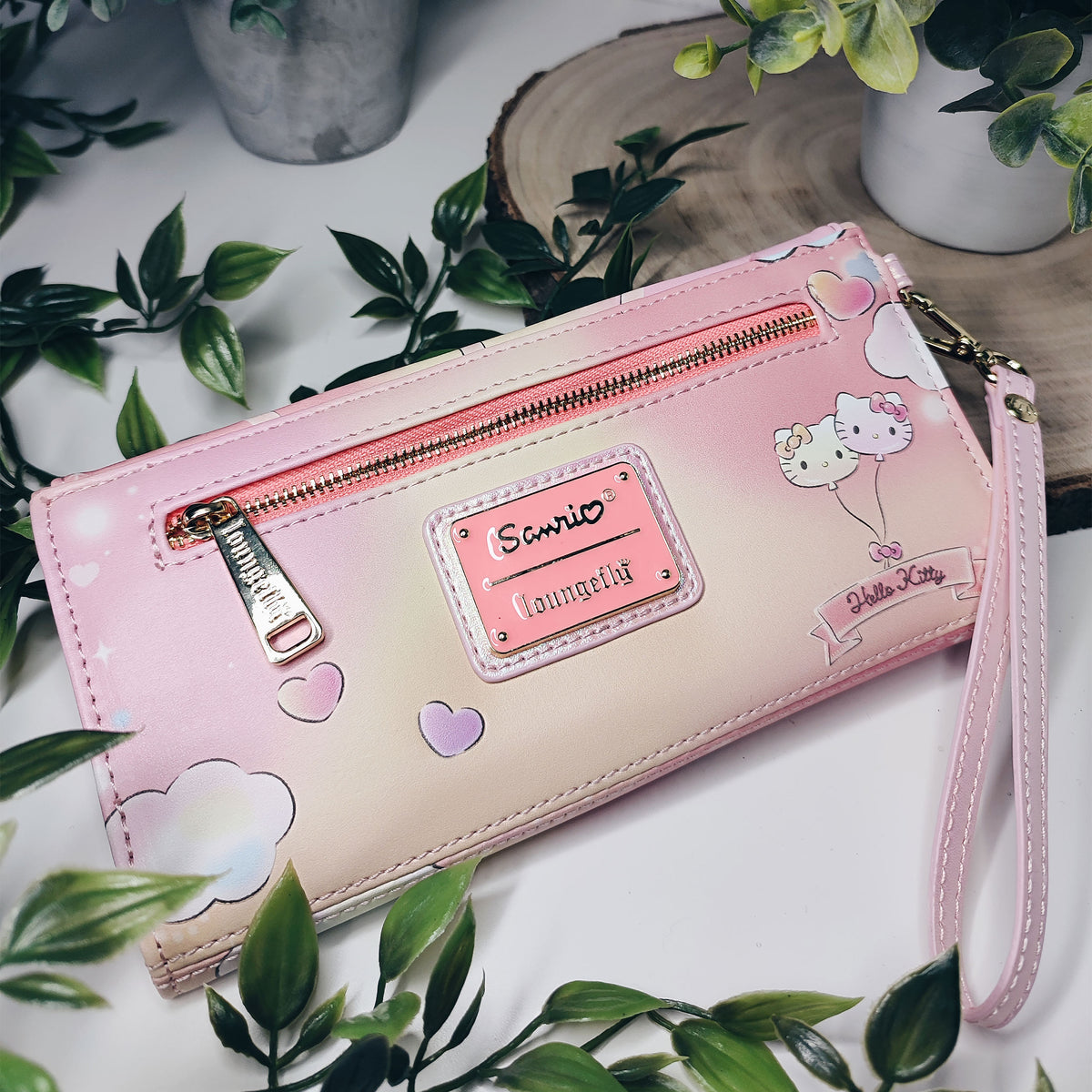 Produktbild Sanrio - Hello Kitty Carnival Geldbörse