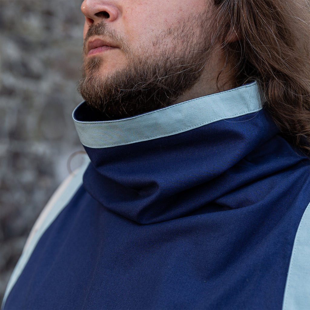 Produktbild Dungeons & Dragons - Kleriker Wappenrock blau