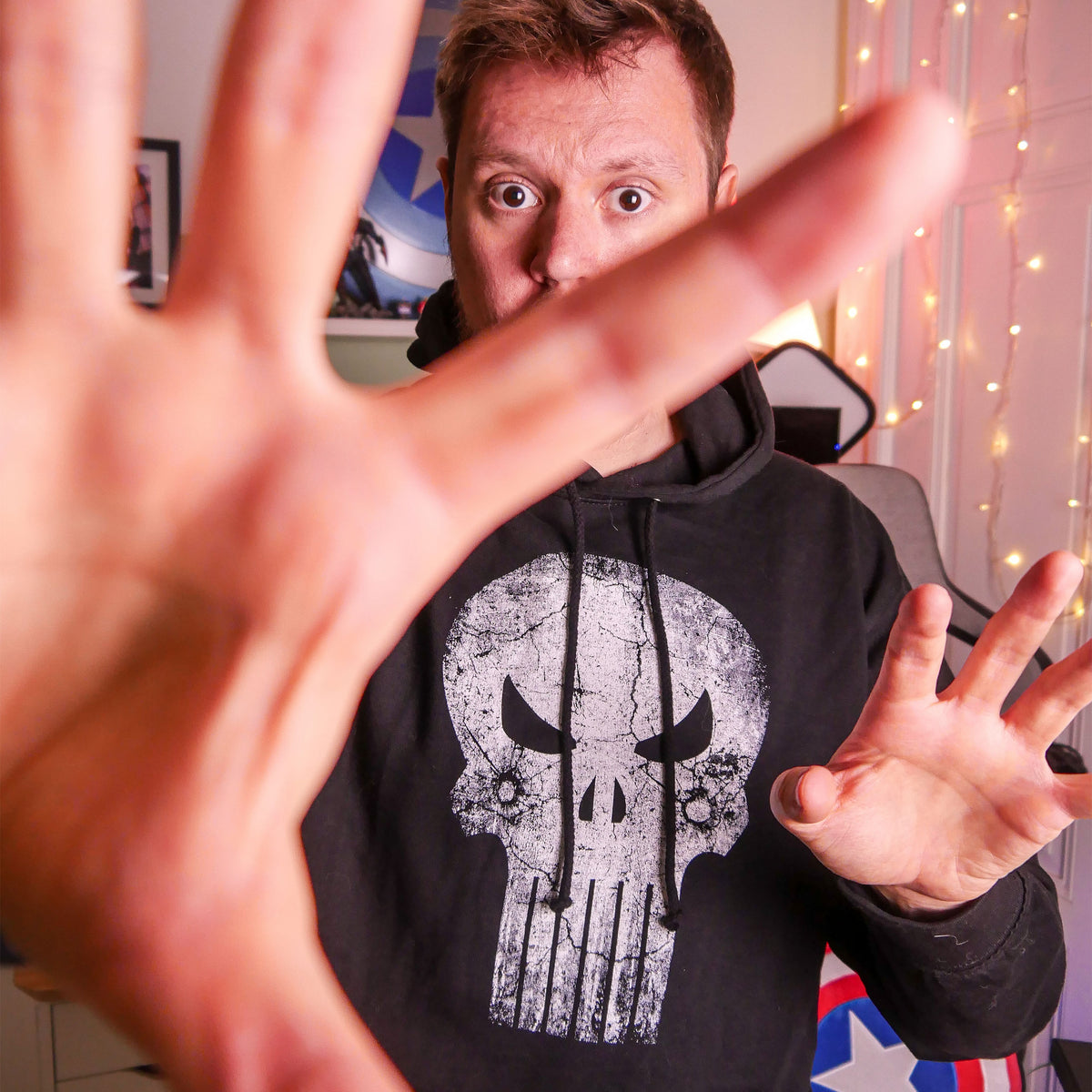 Produktbild Punisher - Punishment Delivered Hoodie schwarz