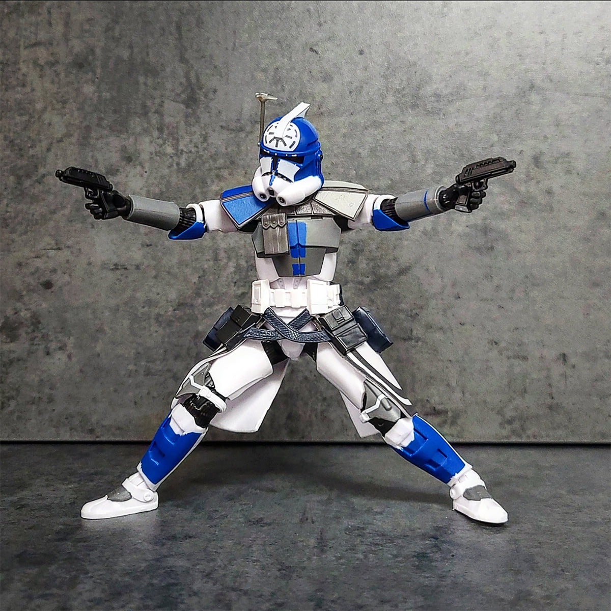 Produktbild Star Wars The Clone Wars - Clone Commander Jesse Actionfigur