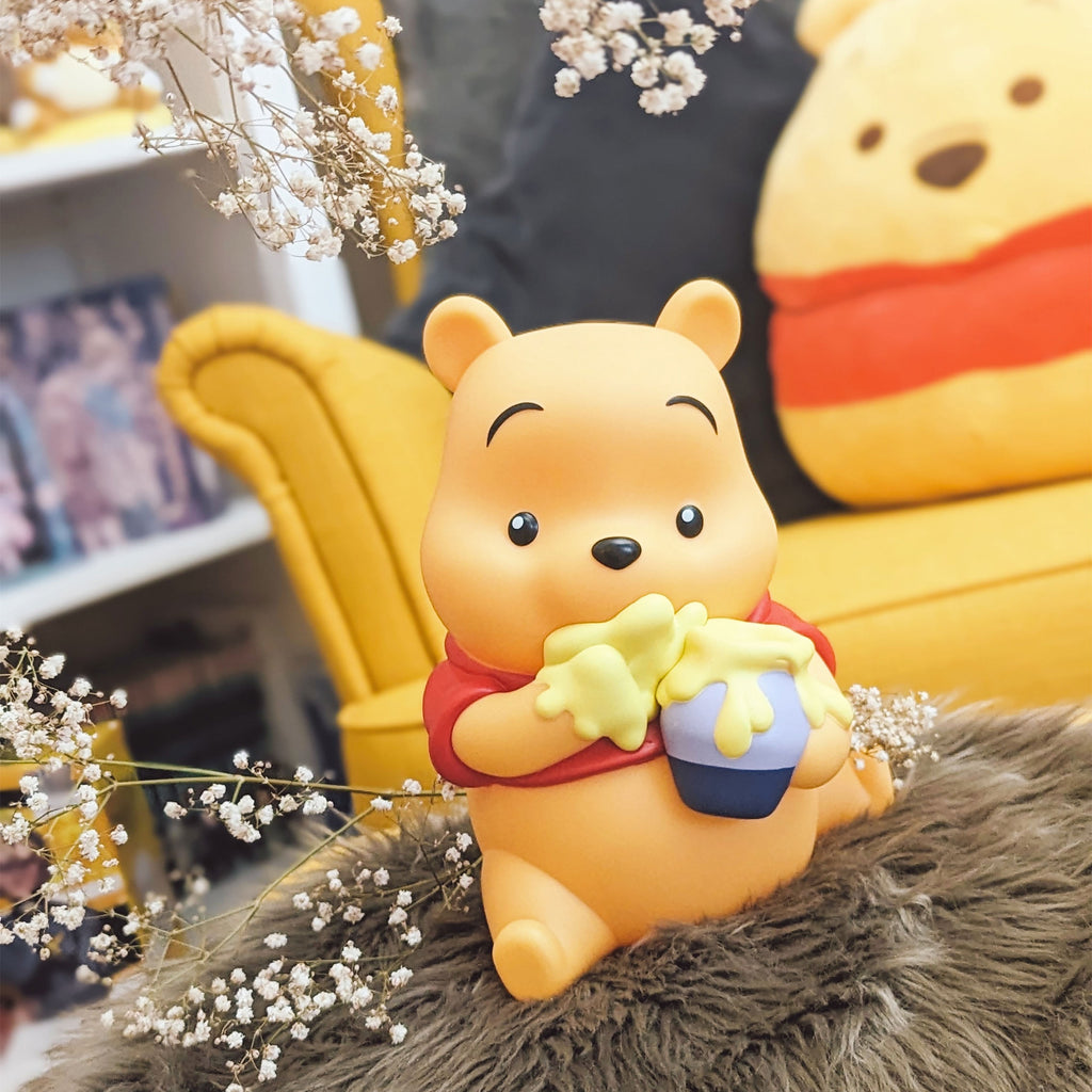 Product image Winnie the Pooh - Winnie with Honey Pot Money Box