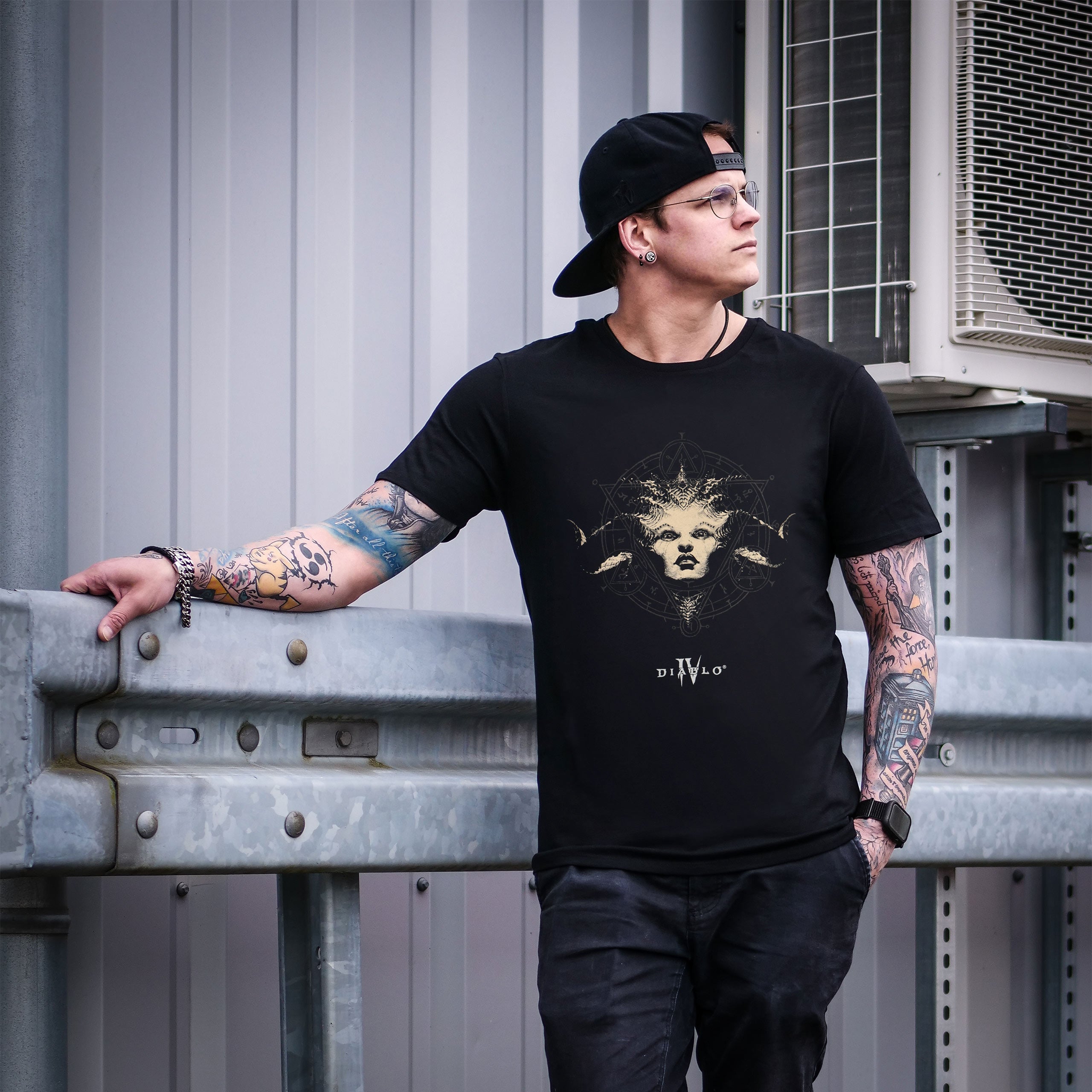 Produktbild Diablo IV - Queen of the Damned T-Shirt schwarz