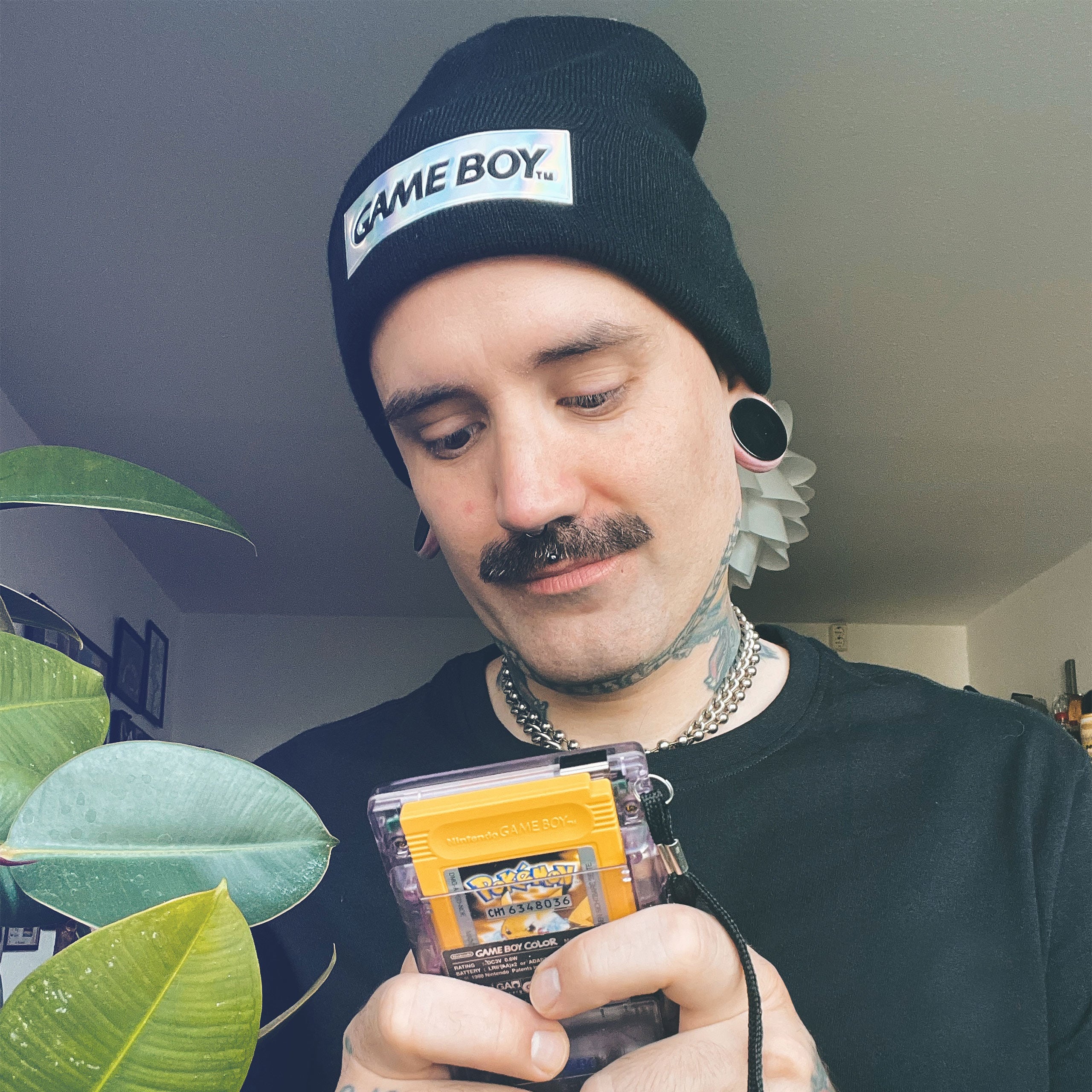 Produktbild Game Boy - Logo Beanie schwarz