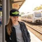 Produktbild Grogu Snapback Cap schwarz - Star Wars The Mandalorian