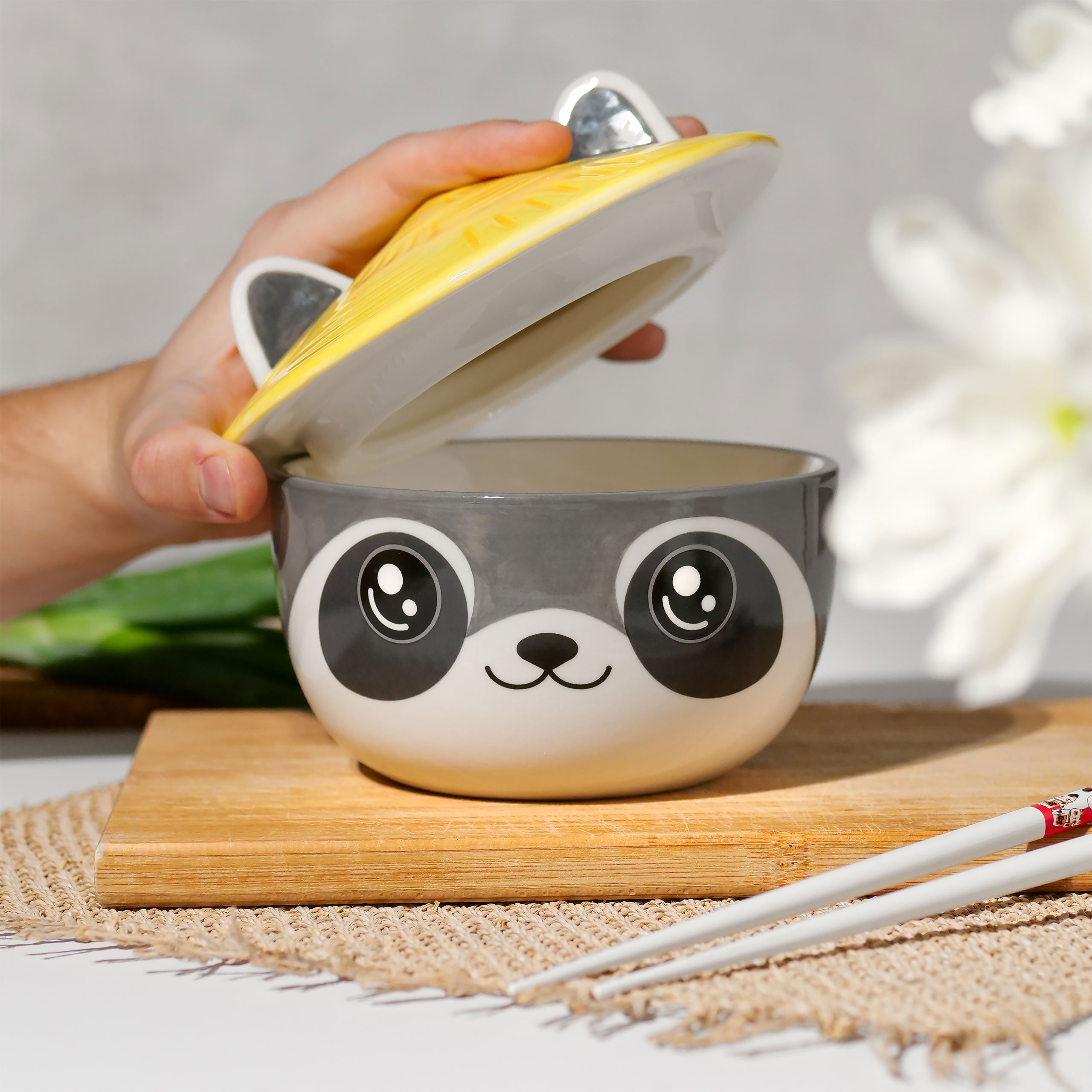 Produktbild Waschbär Kawaii Schale mit Deckel für Anime Fans
