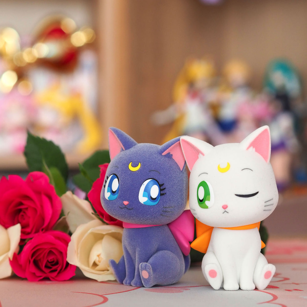 Produktbild Sailor Moon Cosmos - Luna Fluffy Puffy Figur Version A