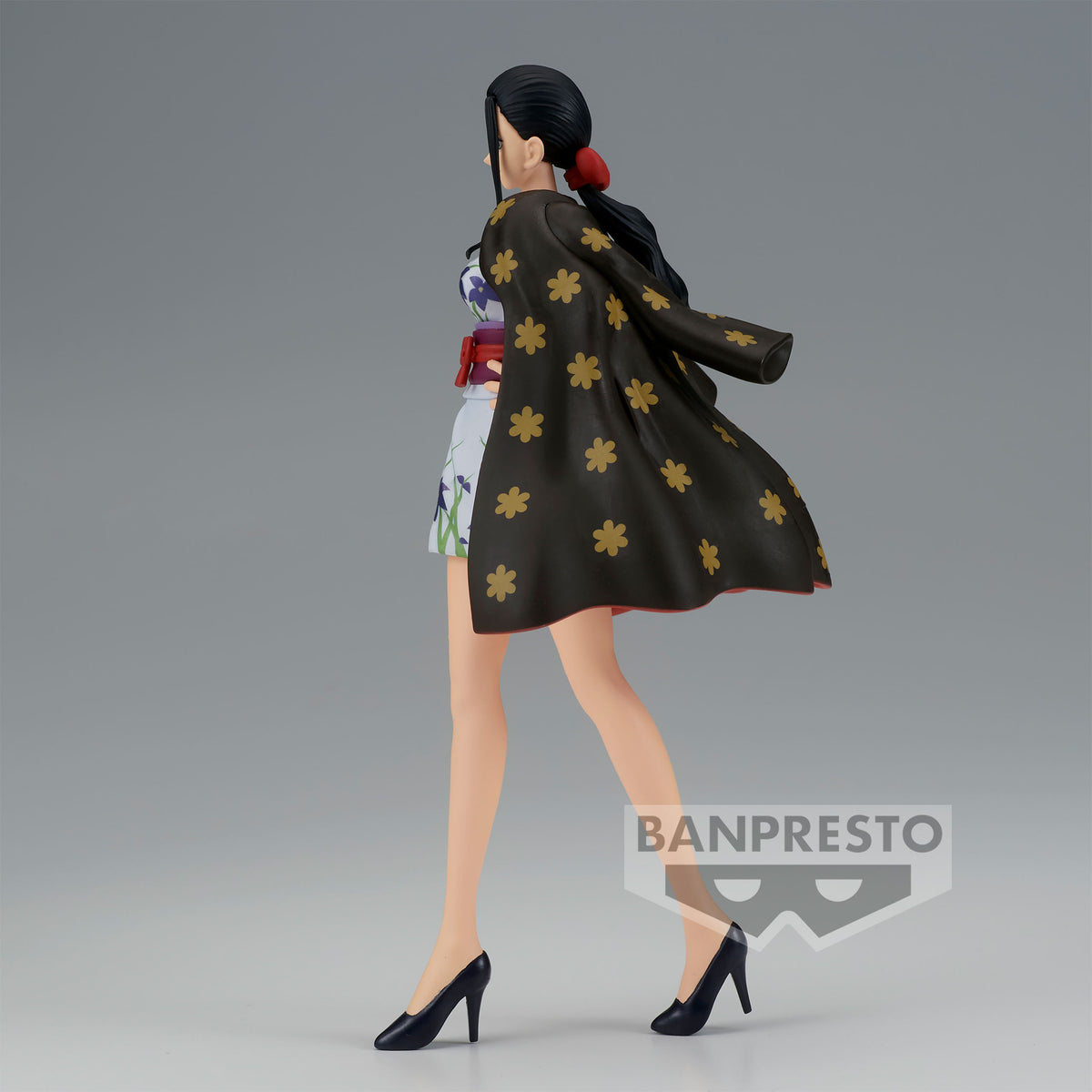 Product image One Piece - Nico Robin The Shukko Figure
