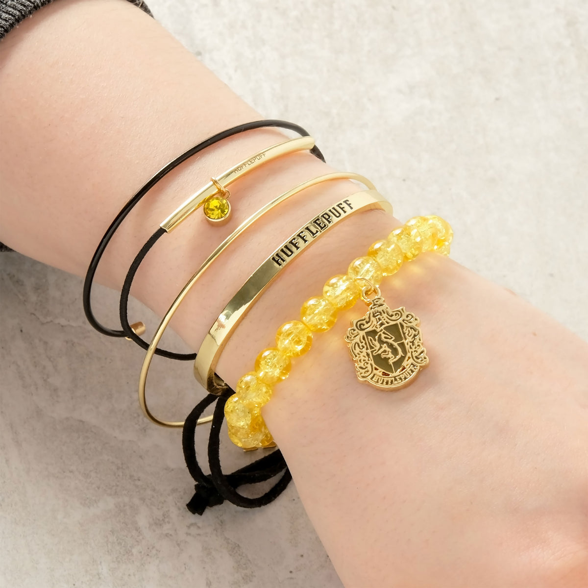 Product image Harry Potter - Hufflepuff Bracelets 5-Piece Set