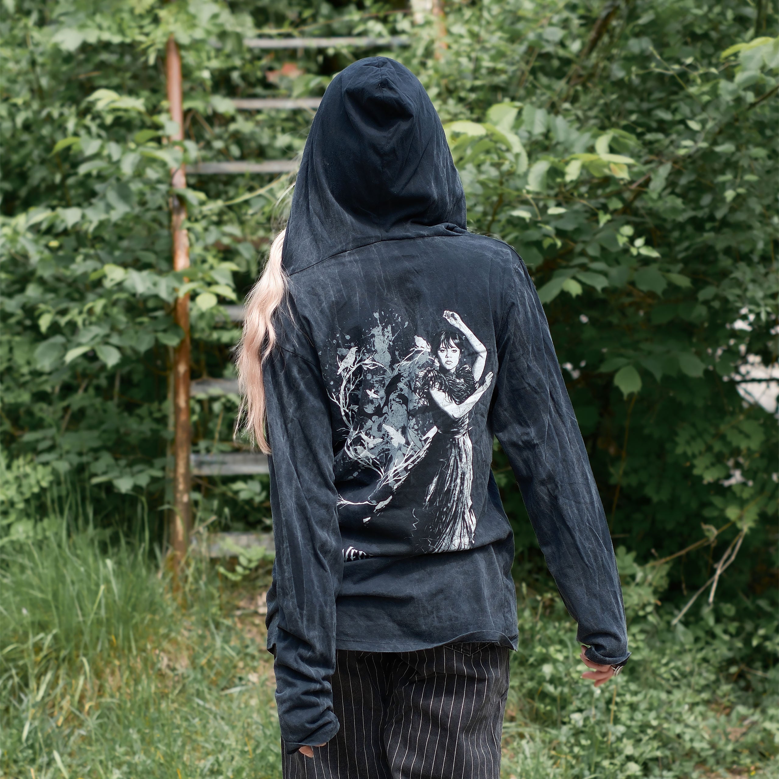 Produktbild Wednesday - Dance Sweater mit Kapuze