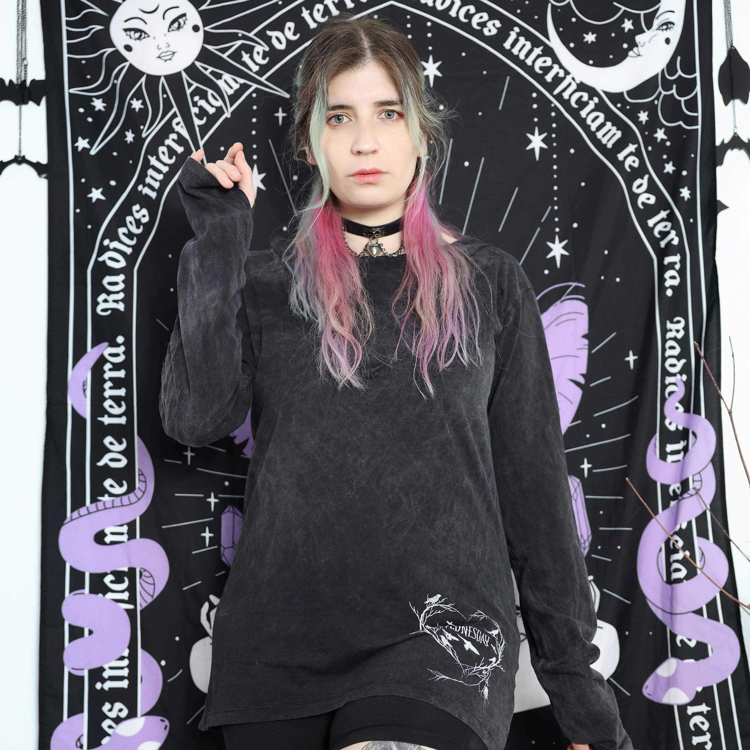 Produktbild Wednesday - Dance Sweater mit Kapuze