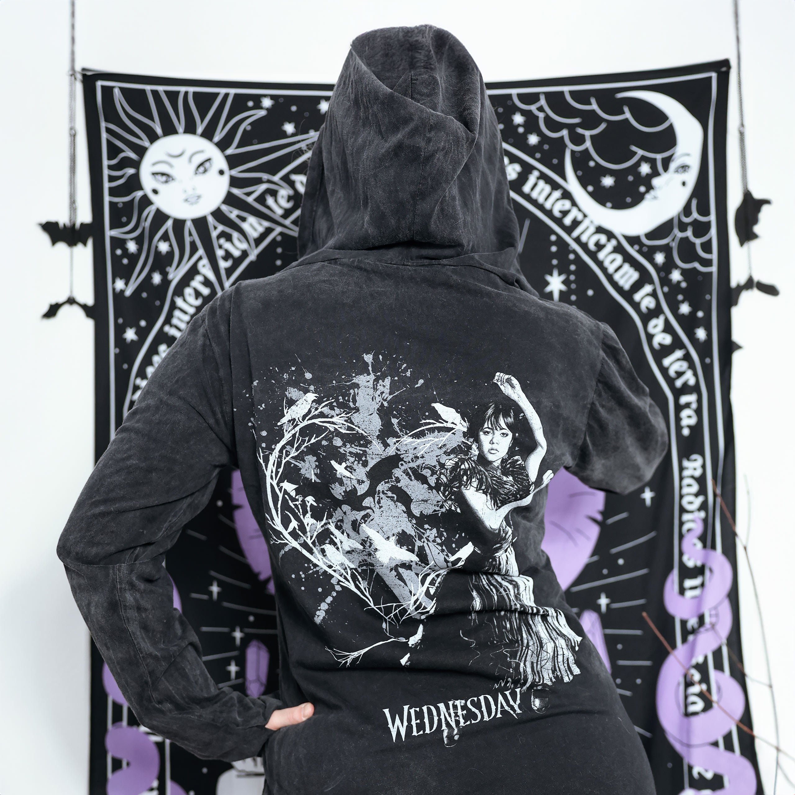 Produktbild Wednesday - Dance Sweater mit Kapuze