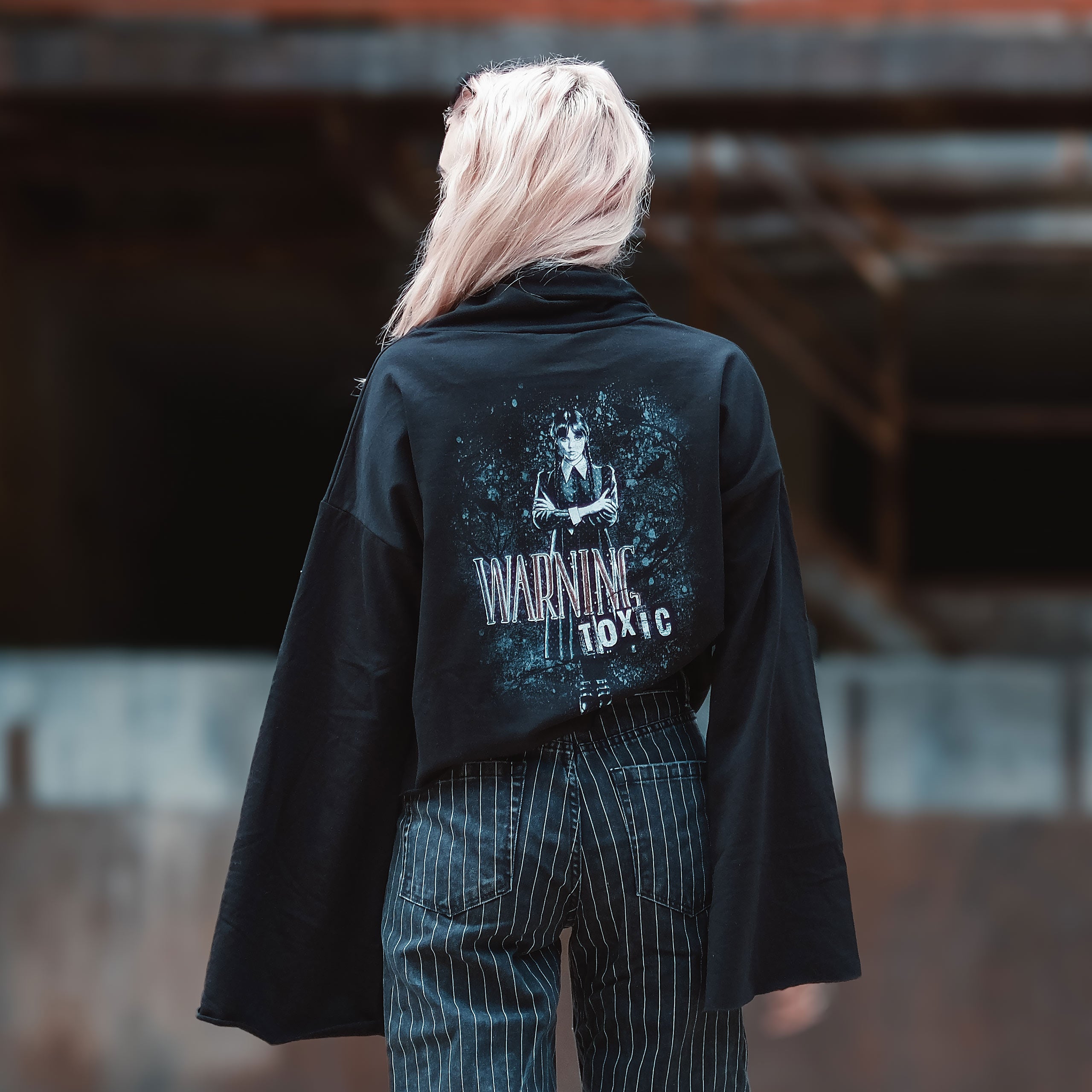 Produktbild Wednesday - Toxic Crop Sweater