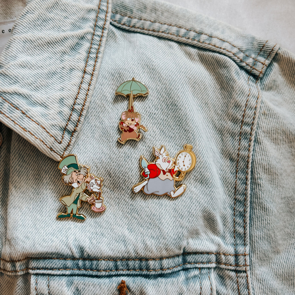 Produktbild Alice im Wunderland - Unbirthday Mystery Funko Pop Pin