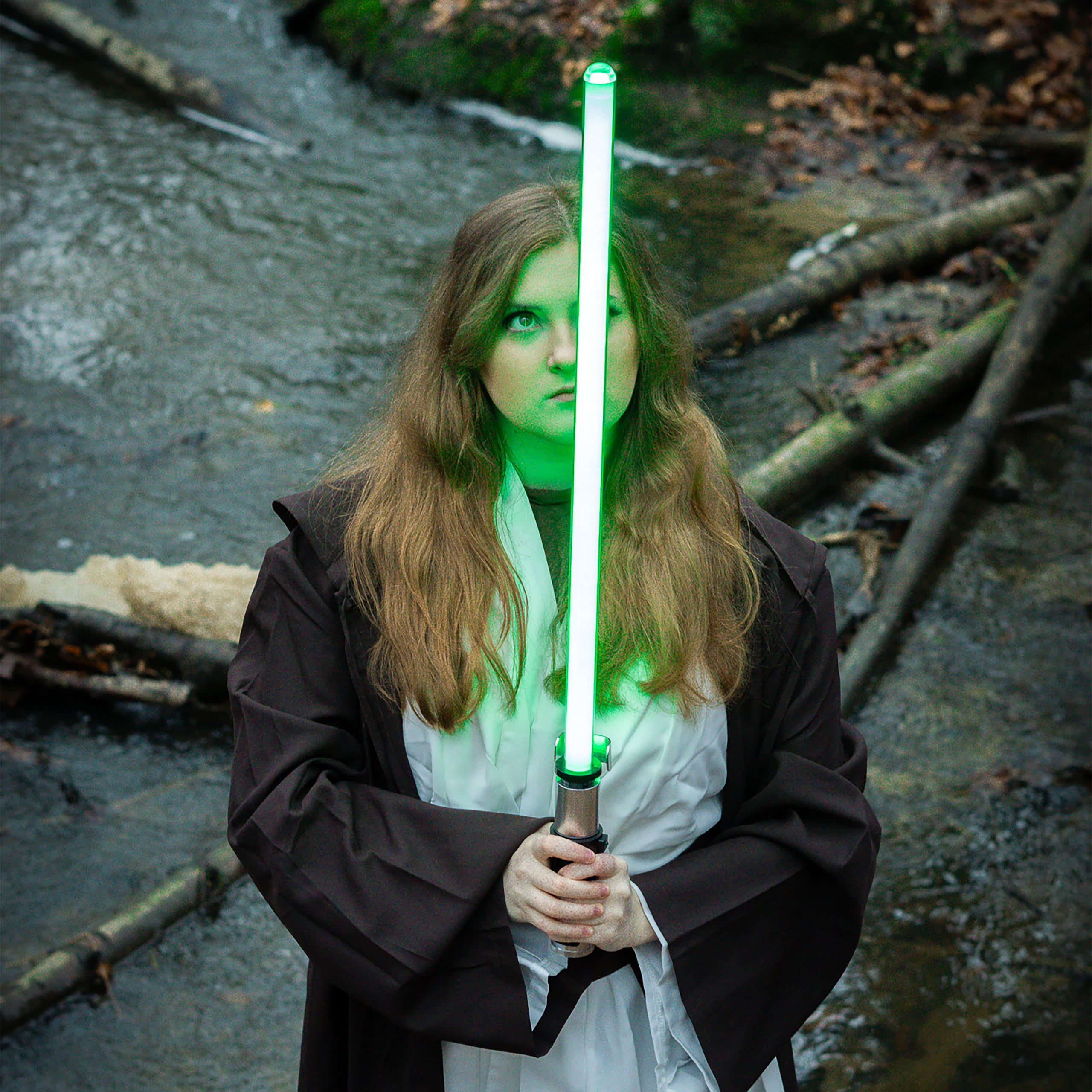 Produktbild Star Wars - Yoda Force FX Elite Black Series Lichtschwert