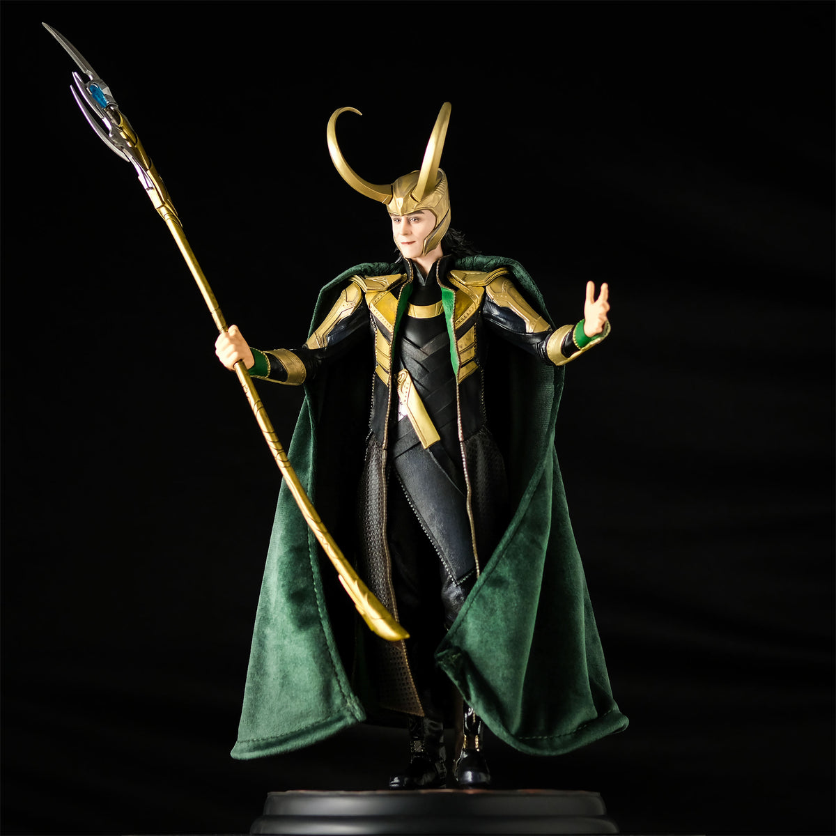 Product image Avengers Endgame - Loki ARTFX Statue