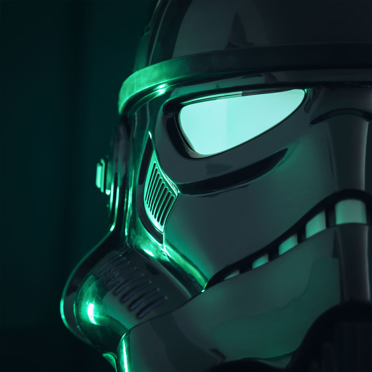 Produktbild Star Wars - Shadow Trooper Helm mit Stimmenverzerrer