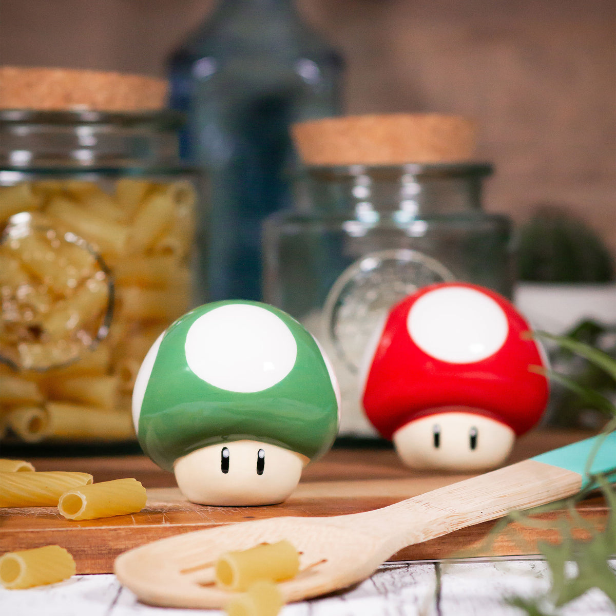 Produktbild Super Mario - Super Pilz und 1 UP Pilz Salz & Pfefferstreuer