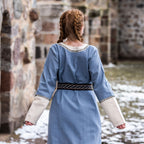 Produktbild Mittelalter Kleid mit Handstickerei blau