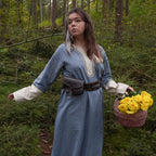Produktbild Mittelalter Kleid mit Handstickerei blau