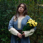Produktbild Mittelalter Kleid mit Handstickerei blau