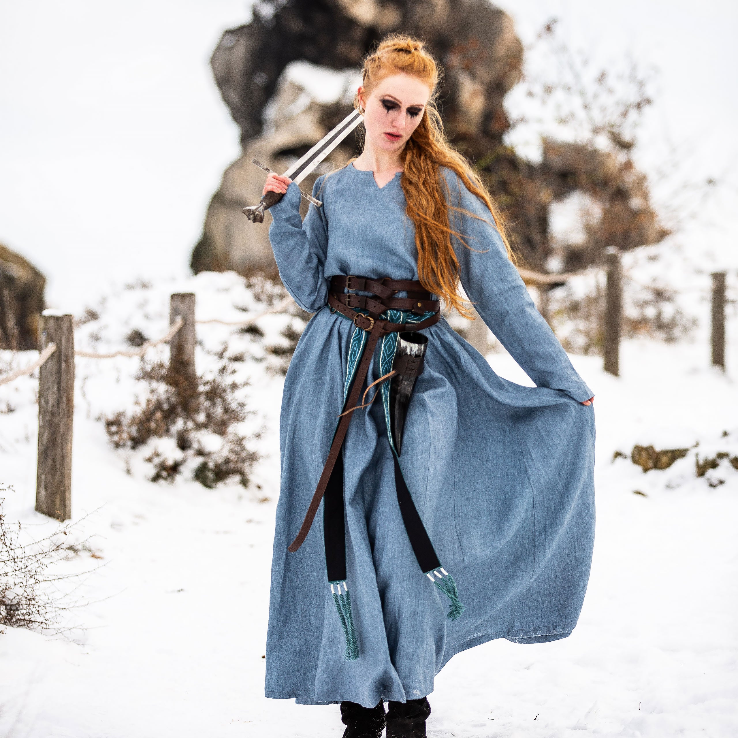 Produktbild Mittelalter Kleid Leinen blau