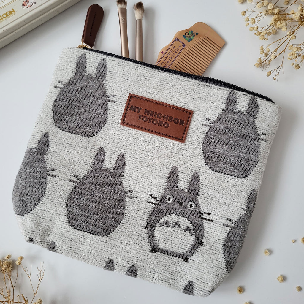 Produktbild Totoro - Silhouette Totoro Kosmetiktasche