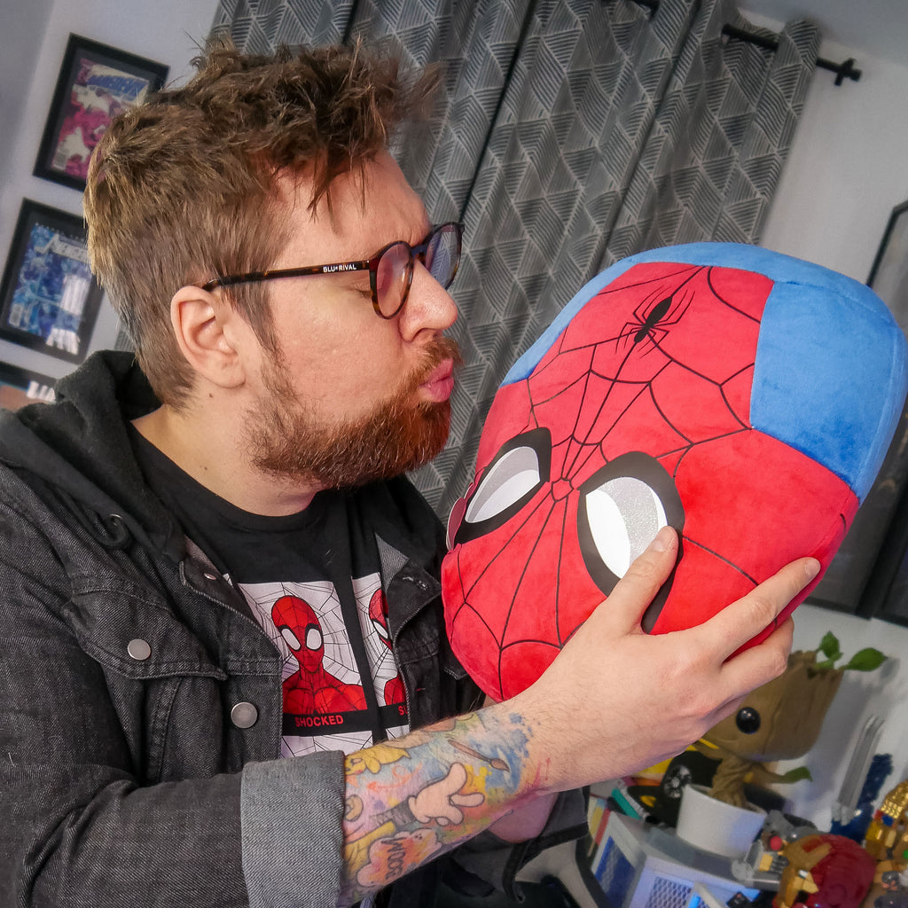 Produktbild Spider-Man Squishy Beanies Plüsch Kissen 35cm - Marvel