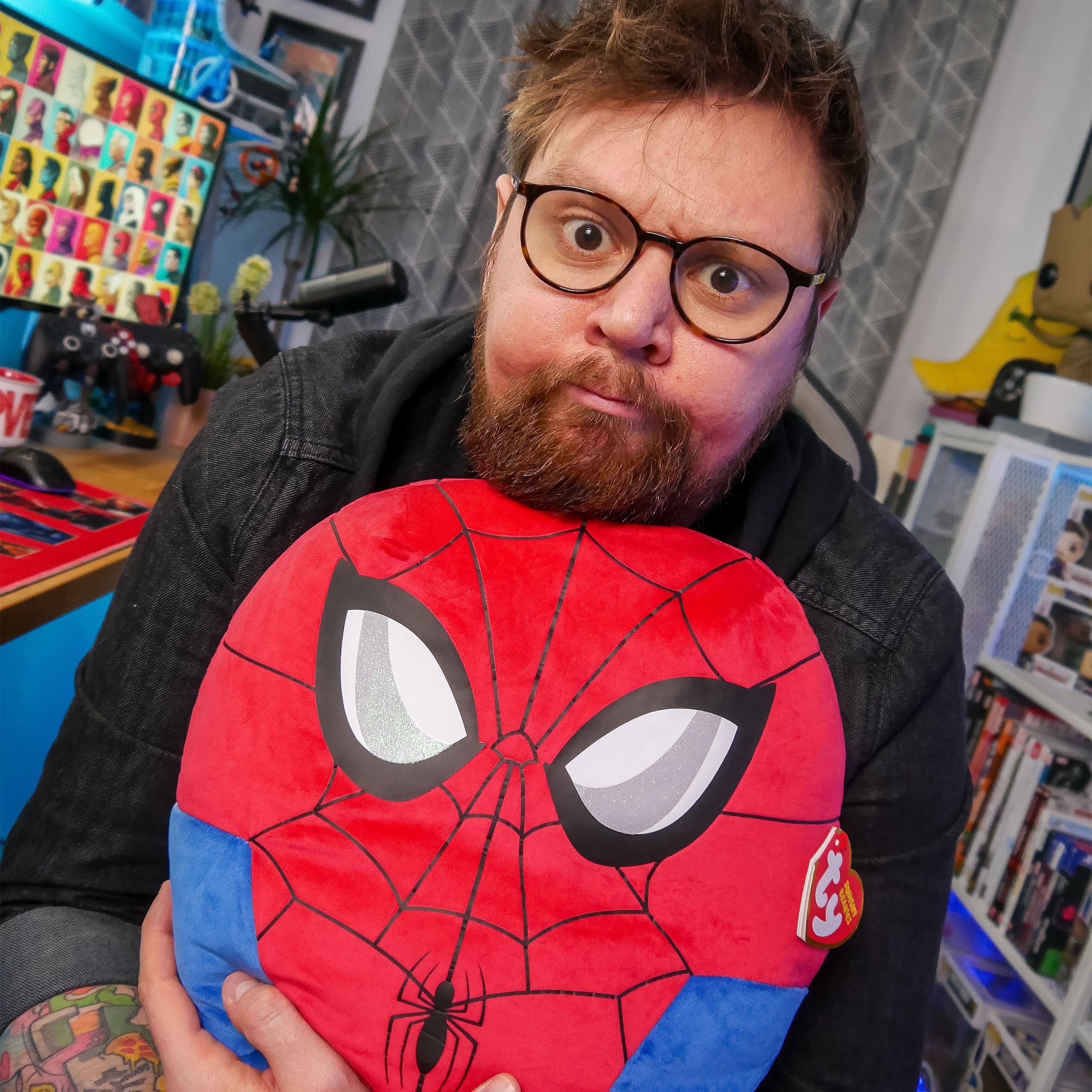 Produktbild Spider-Man Squishy Beanies Plüsch Kissen 35cm - Marvel