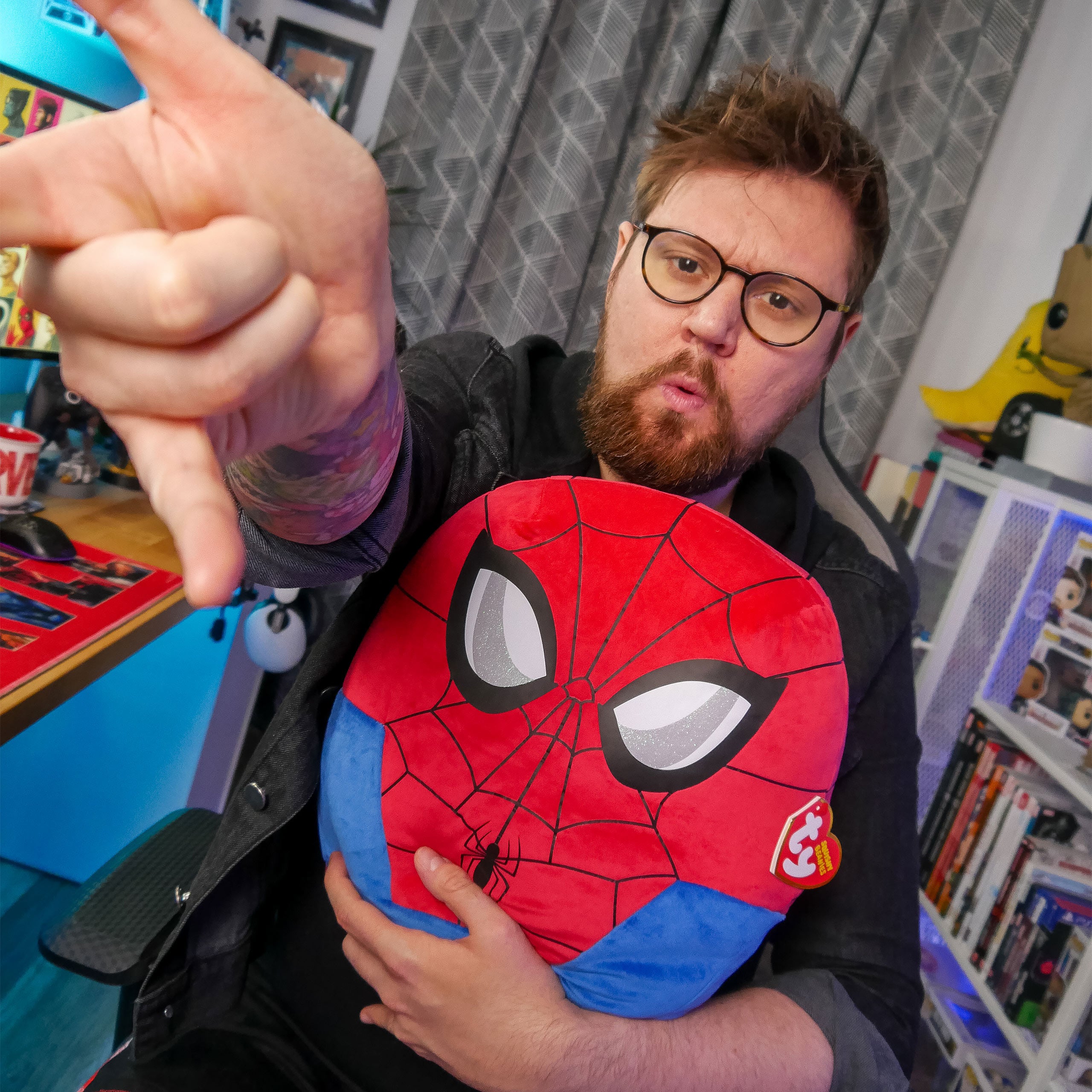 Produktbild Spider-Man Squishy Beanies Plüsch Kissen 35cm - Marvel
