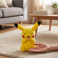 Produktbild Pikachu Plüsch Figur 20cm - Pokemon