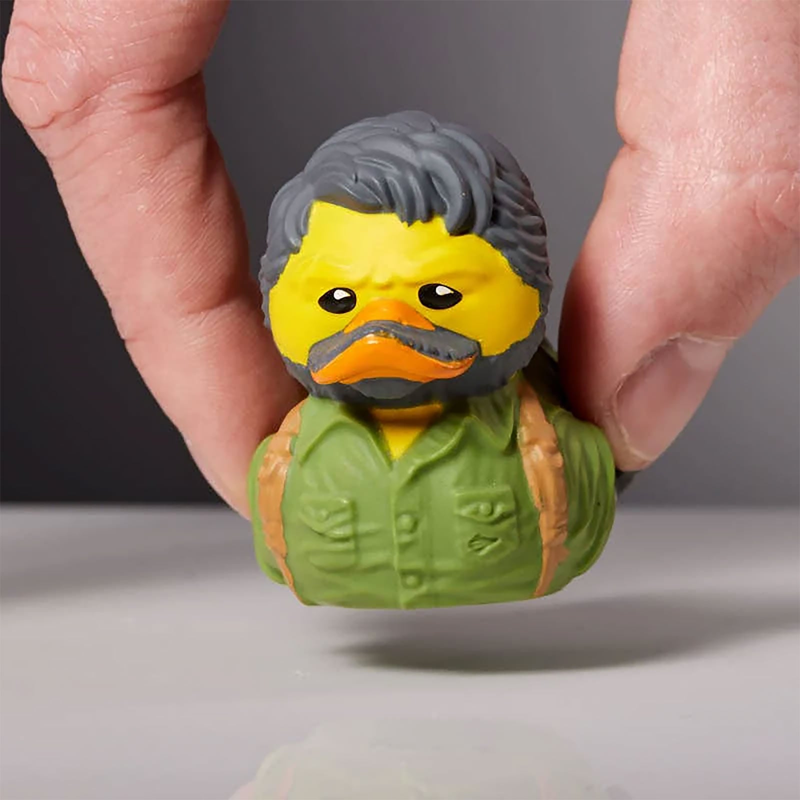 Produktbild The Last of Us - Joel Mini TUBBZ Deko Ente