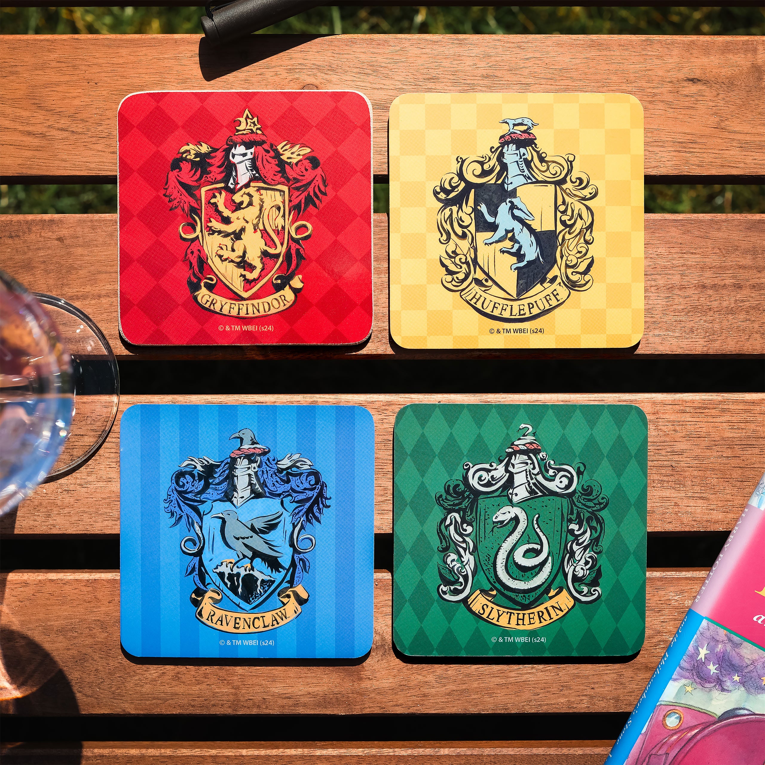 Produktbild Harry Potter - Häuser Wappen Untersetzer 4er Set