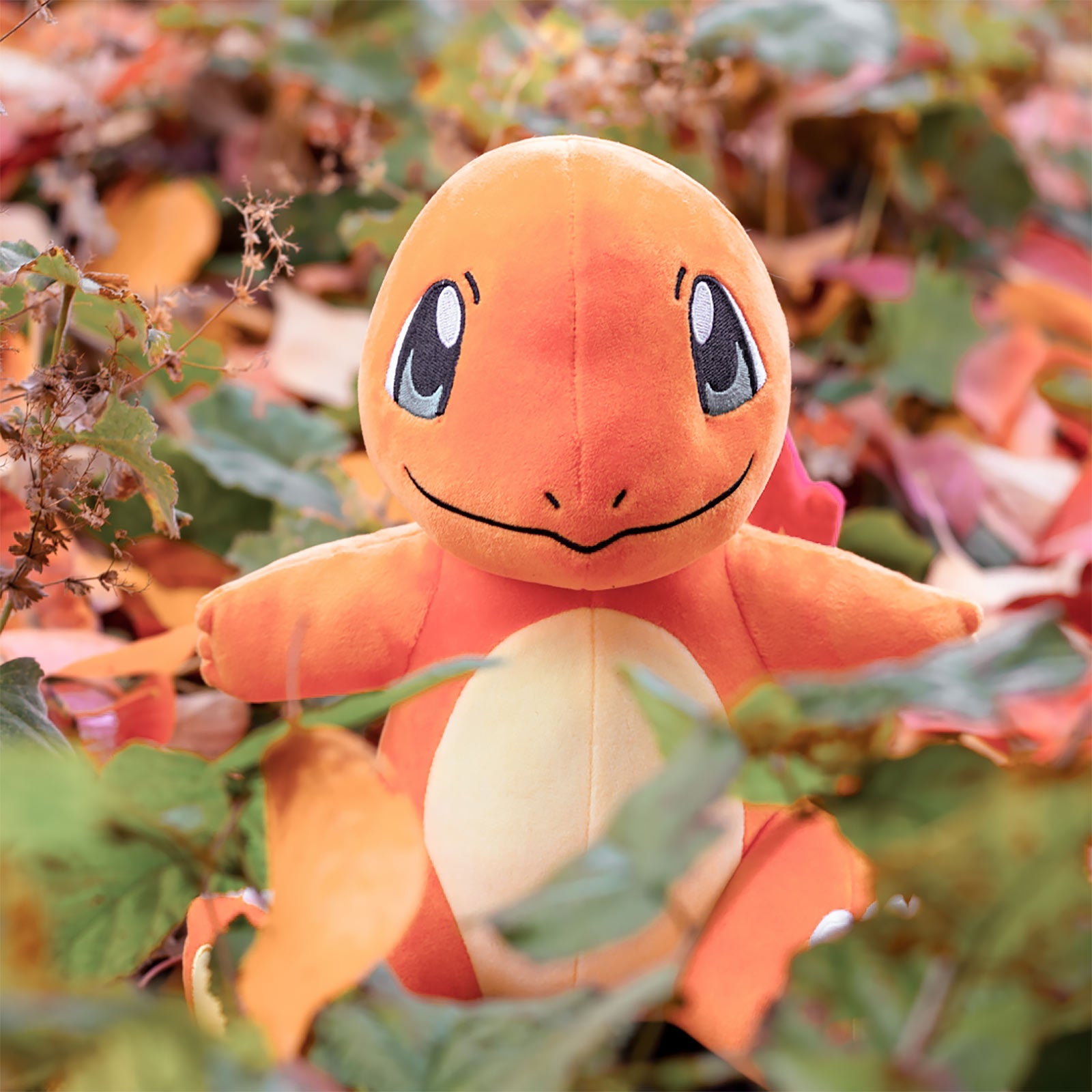 Produktbild Pokemon - Glumanda Plüsch Figur 24cm