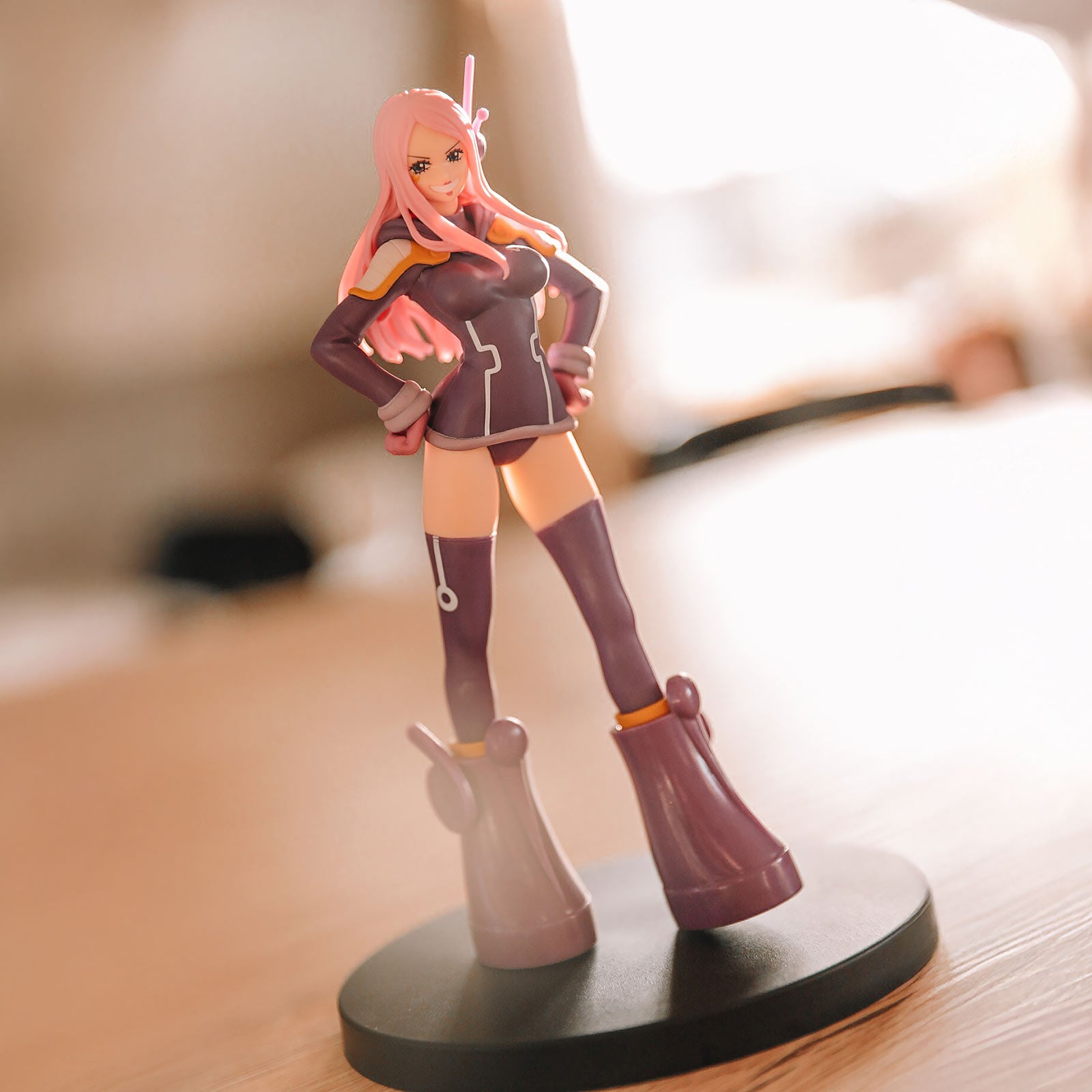 Produktbild One Piece - Jewelry Bonney DXF Egghead Figur