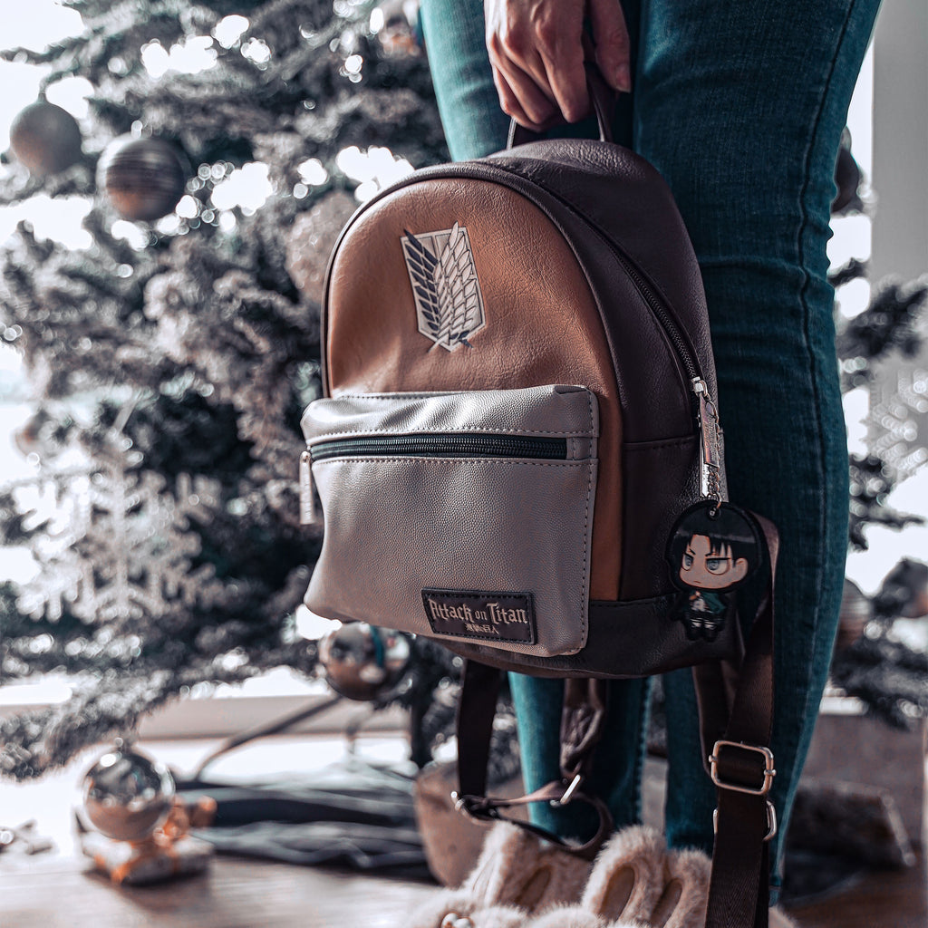 Produktbild Attack on Titan - Levi Chibi Mini Rucksack
