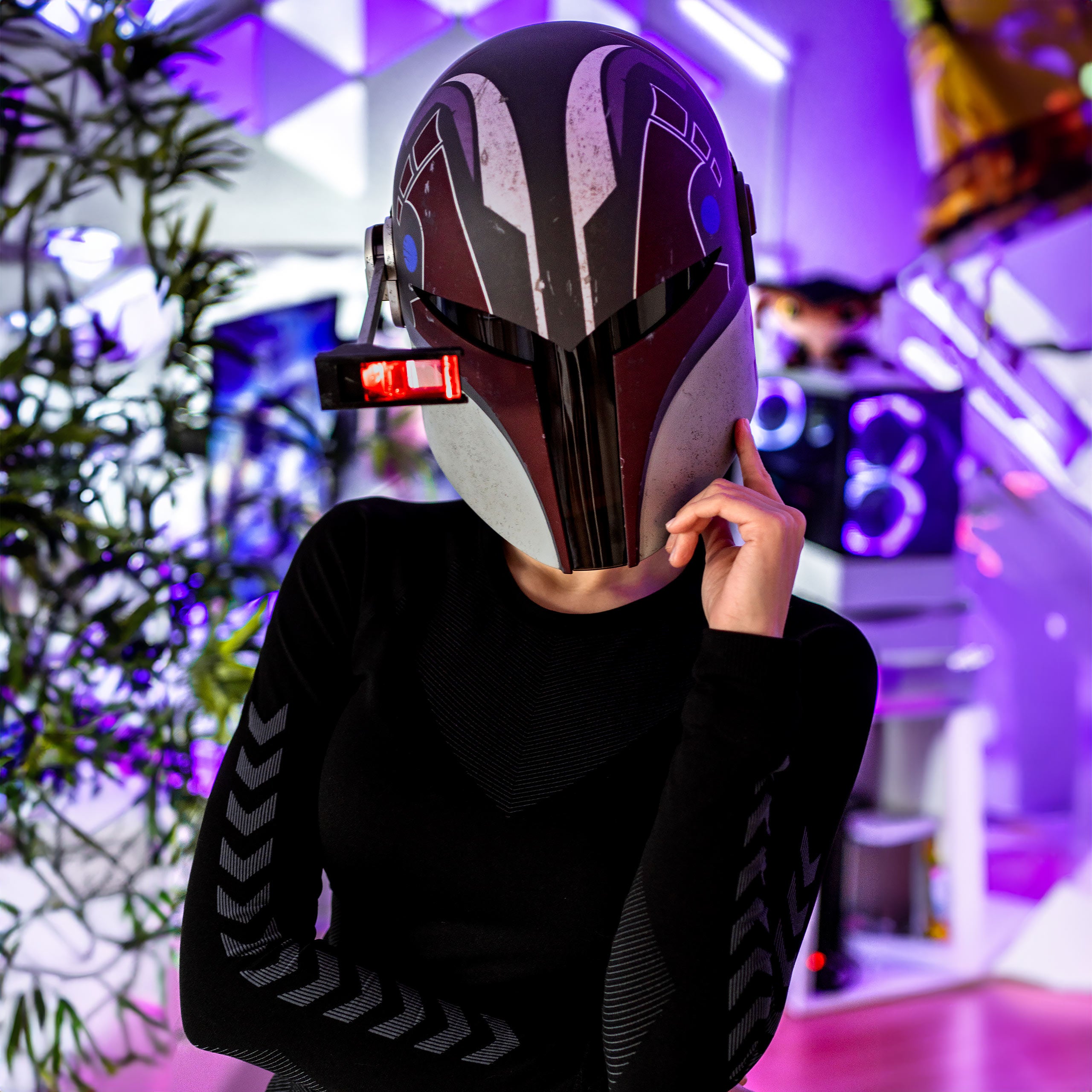 Produktbild Star Wars Ahsoka - Sabine Wren Black Series Helm Replik