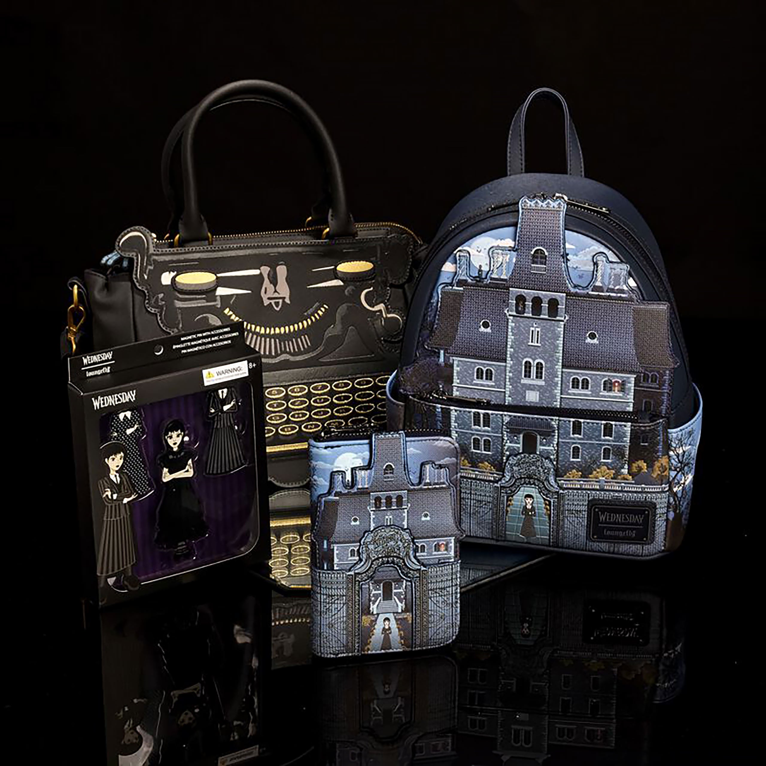 Produktbild Wednesday - Nevermore Academy Glow in the Dark Mini Rucksack