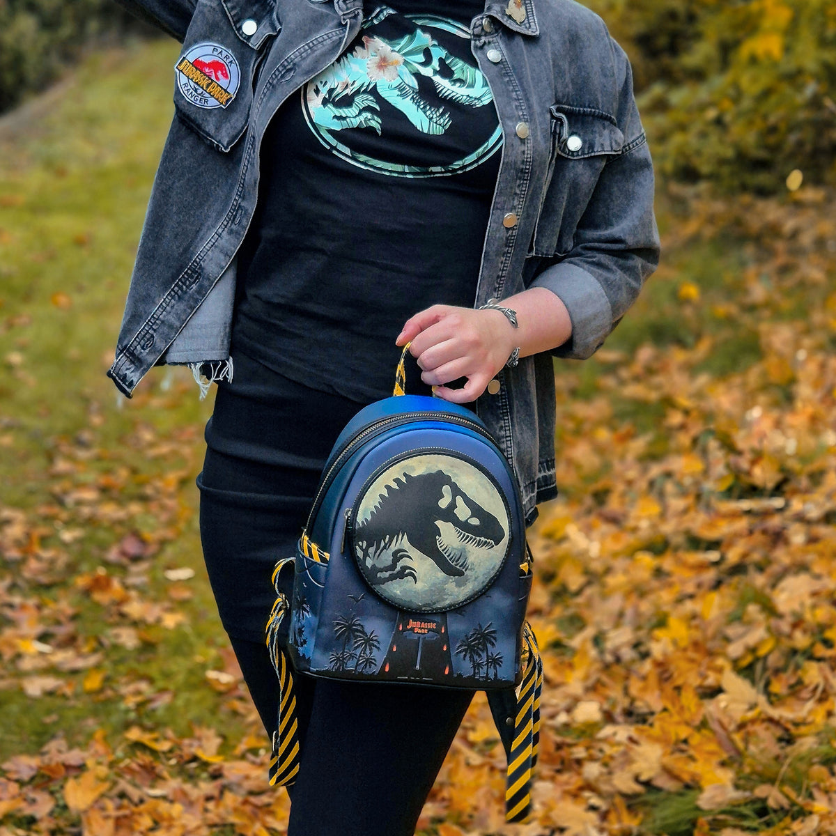 Produktbild Jurassic Park - 30th Anniversary Dino Moon Glow in the Dark Mini Rucksack