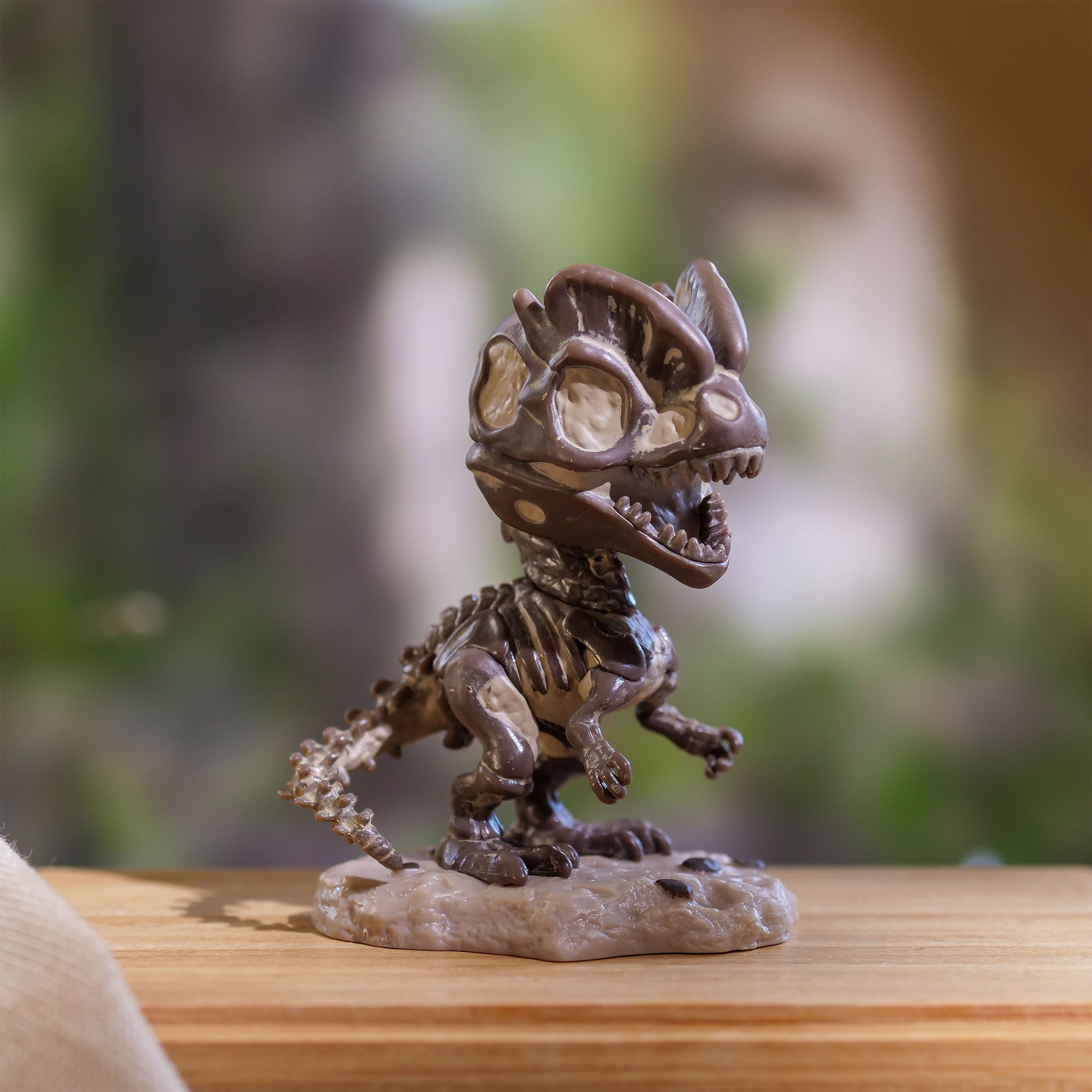 Produktbild Jurassic World - Fossil Dilophosaurus Funko Pop Figur