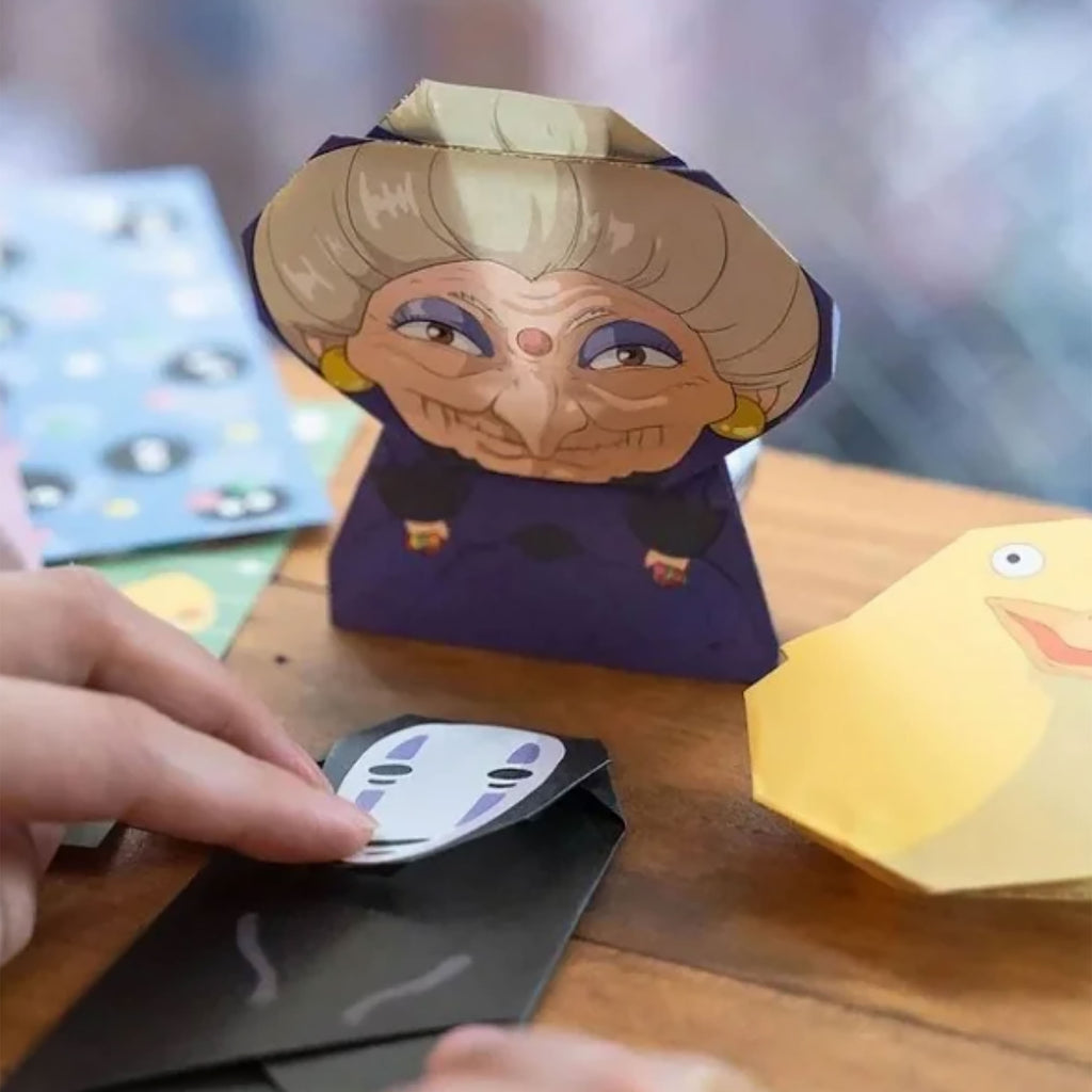 Produktbild Chihiros Reise ins Zauberland - Ohngesicht und Chihiro Origami Set