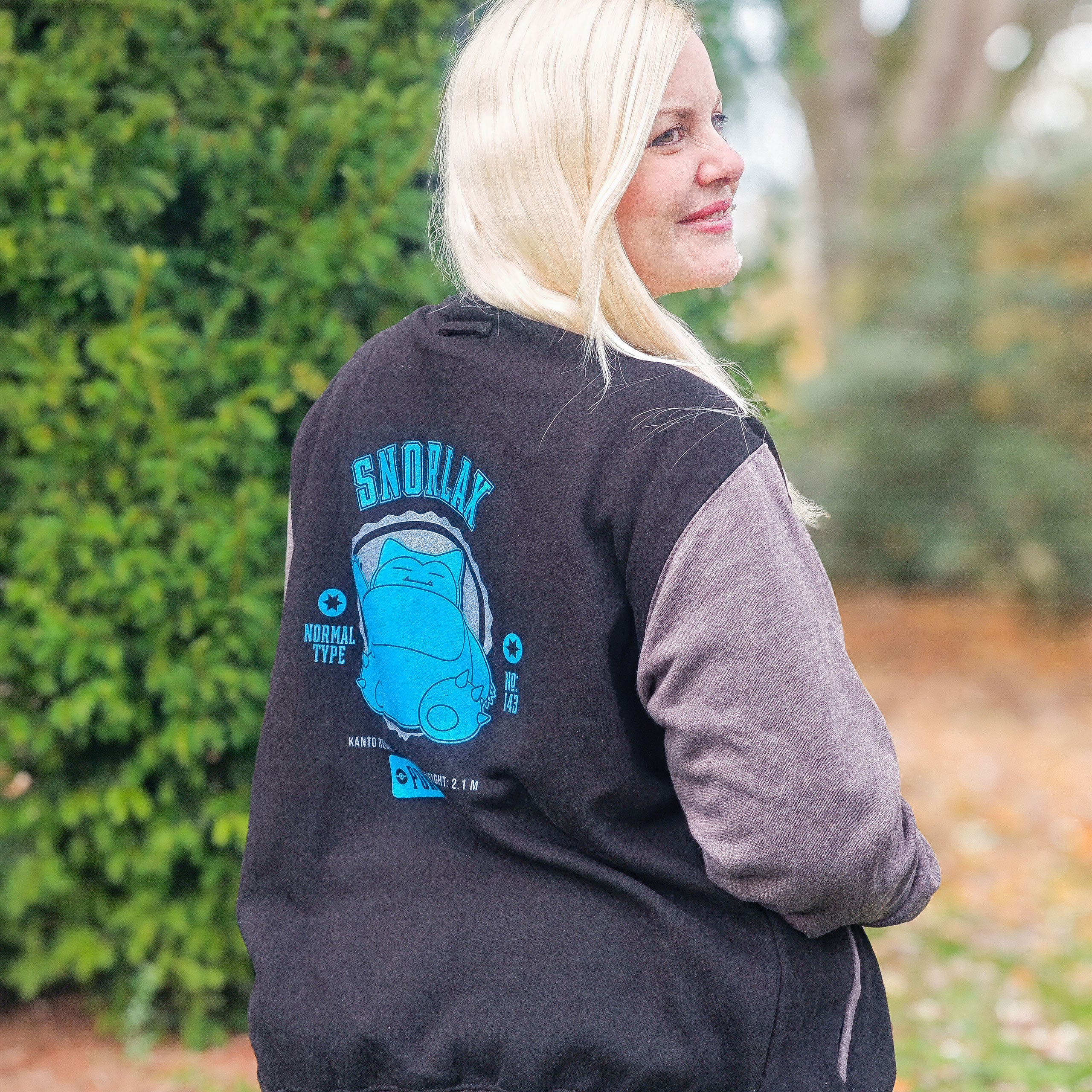 Produktbild Pokemon - Relaxo College Jacke