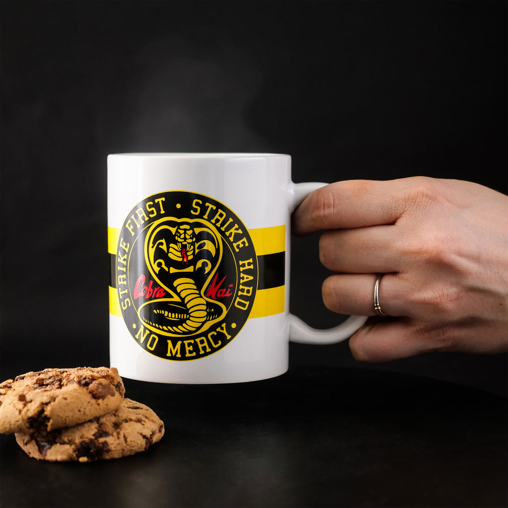Produktbild Cobra Kai - No Mercy Tasse weiß