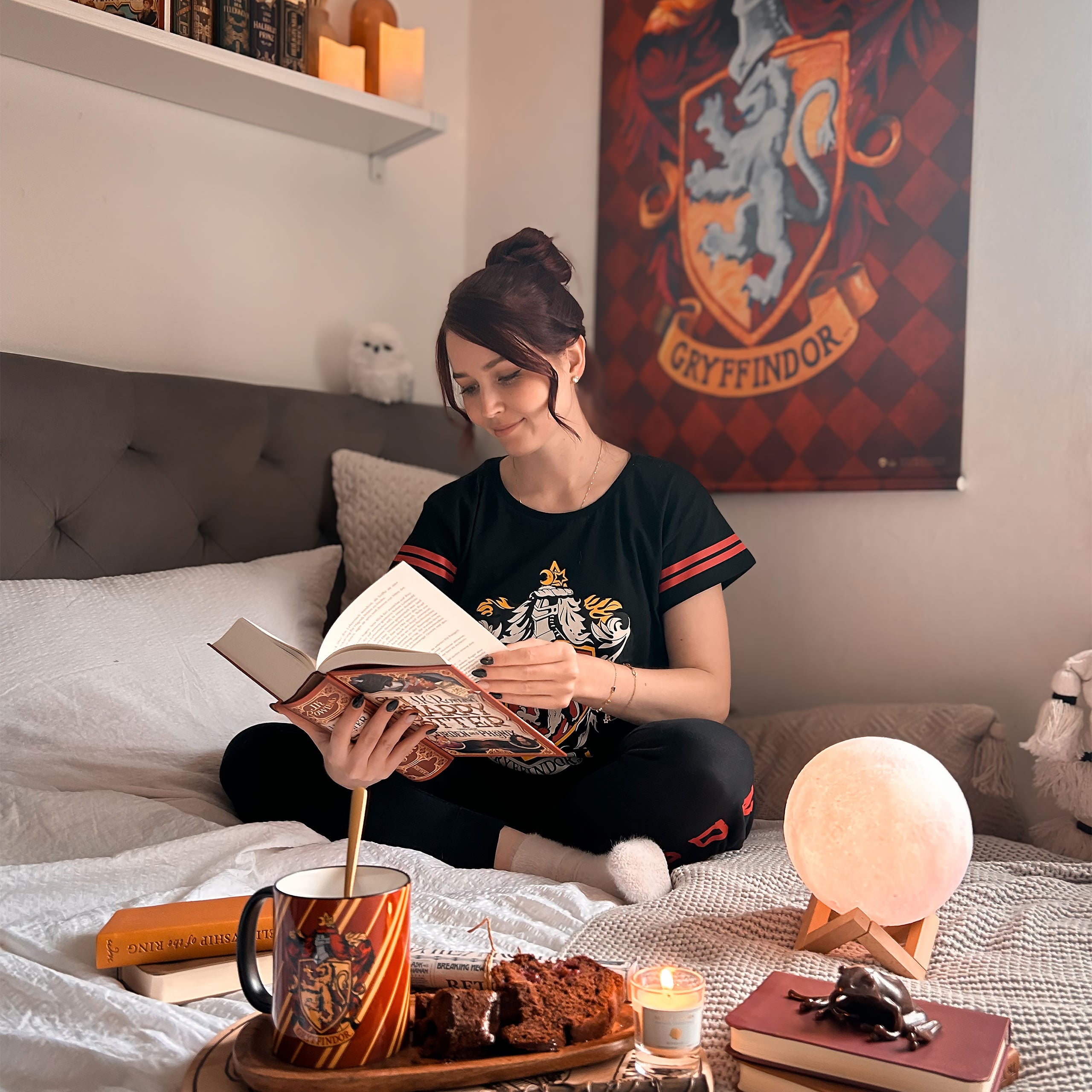 Produktbild Gryffindor Wappen Pyjama schwarz - Harry Potter