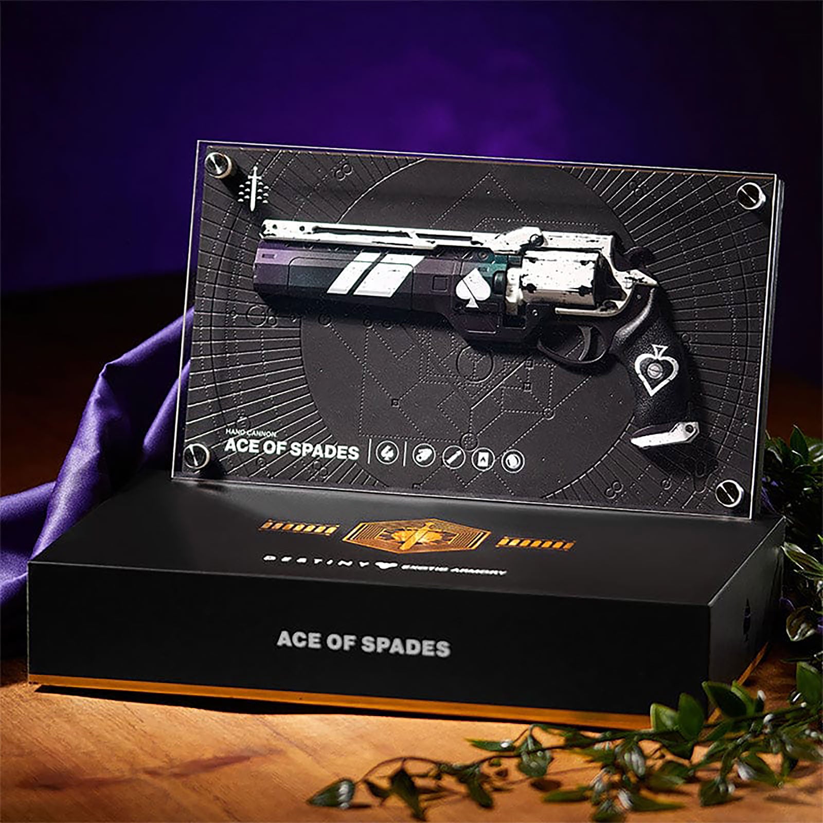Produktbild Destiny - Ace of Spades Replik Exotic Armory Collection